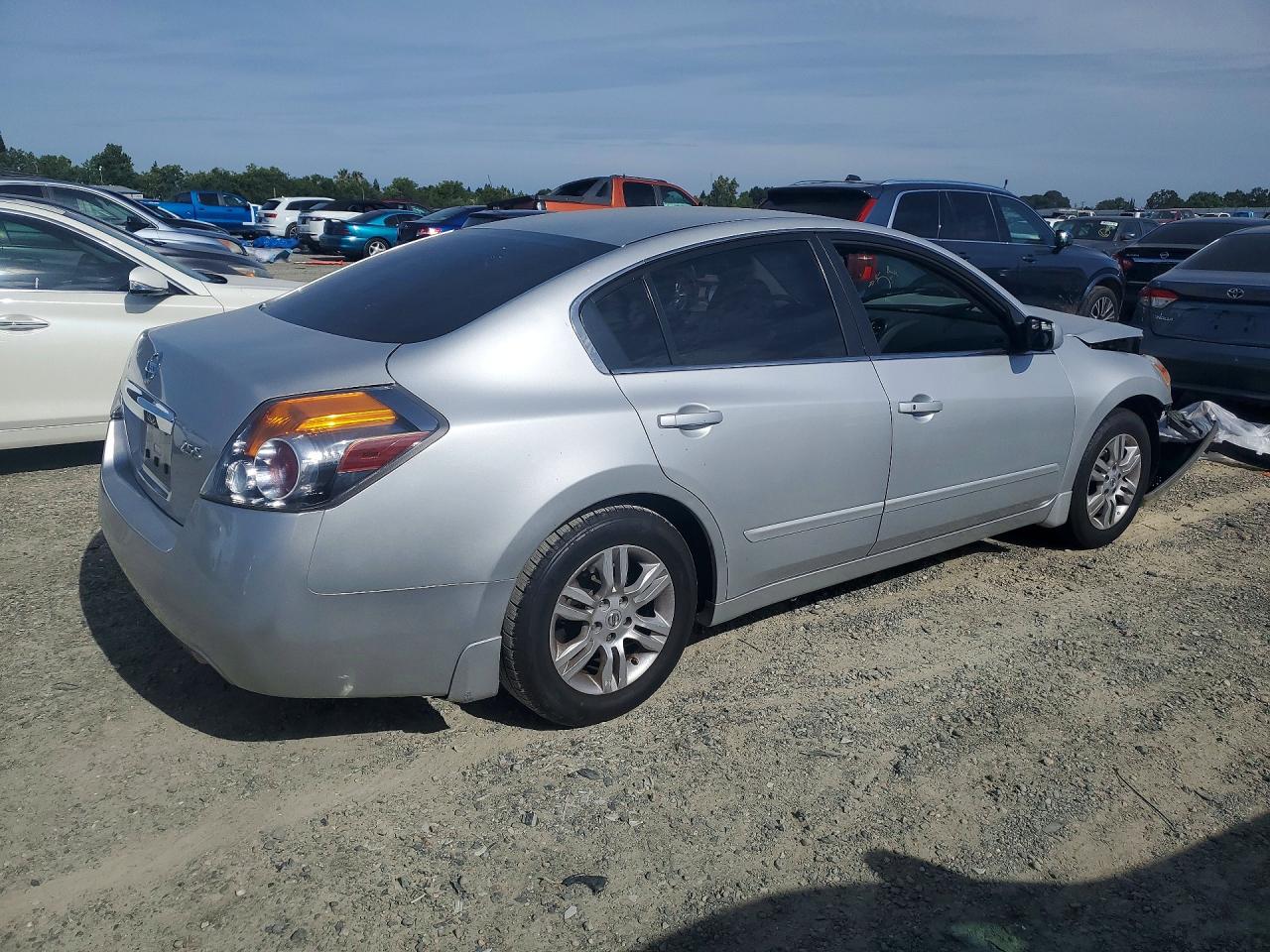 2012 NISSAN ALTIMA