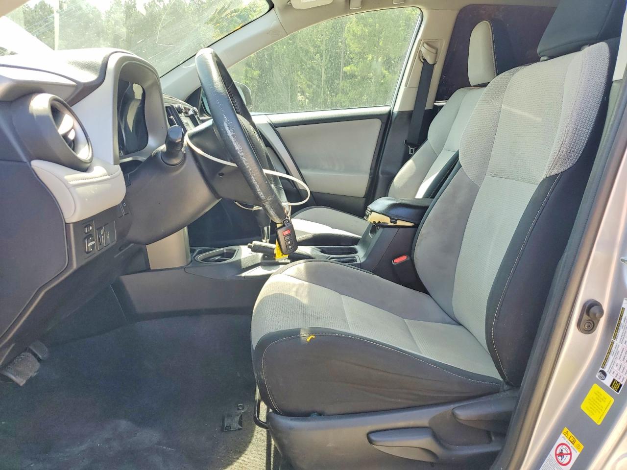 2017 TOYOTA RAV4