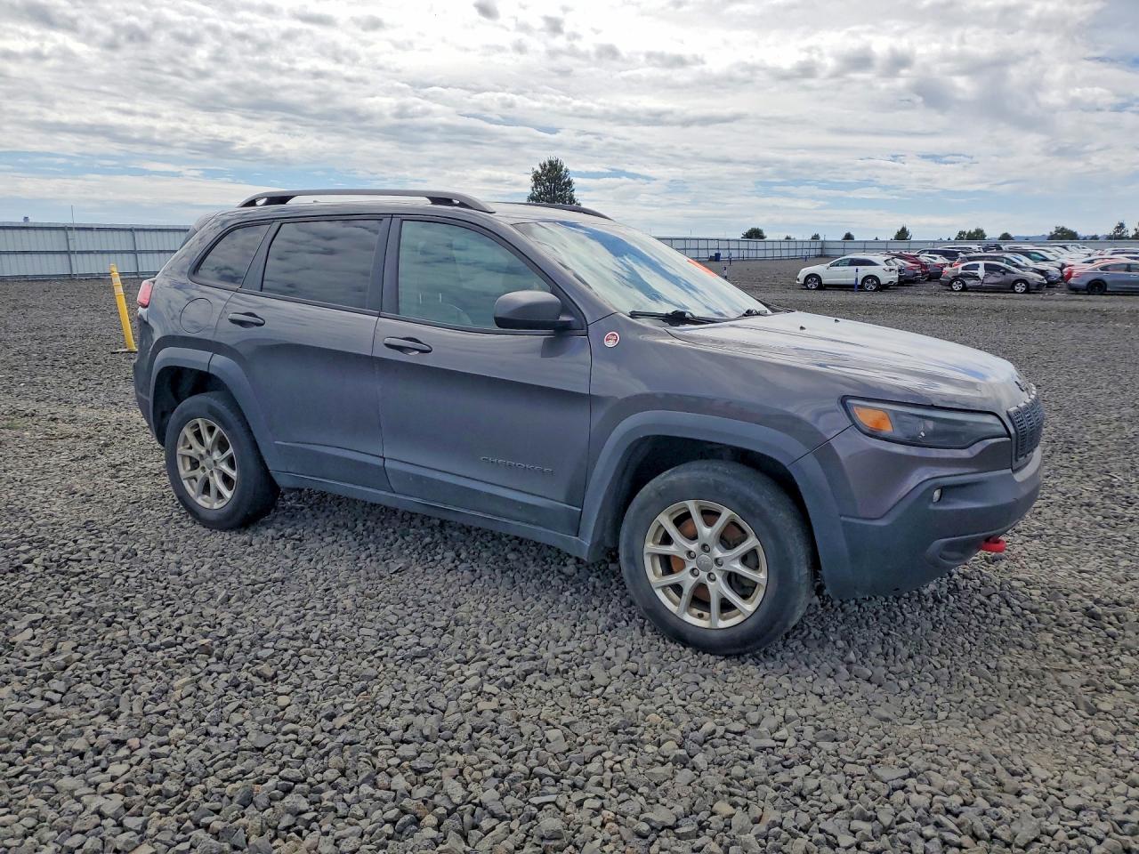2020 JEEP CHEROKEE