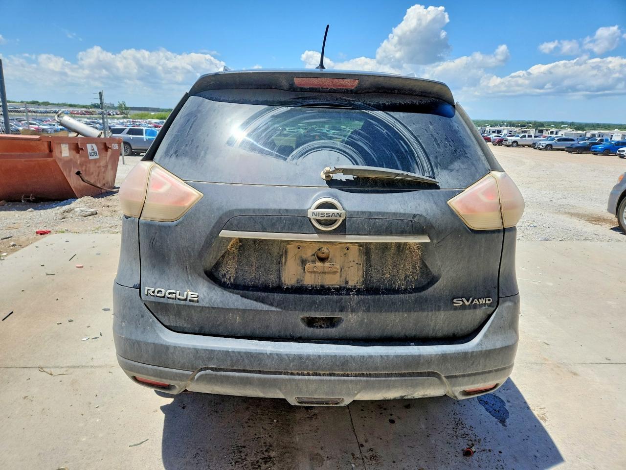 2016 NISSAN ROGUE