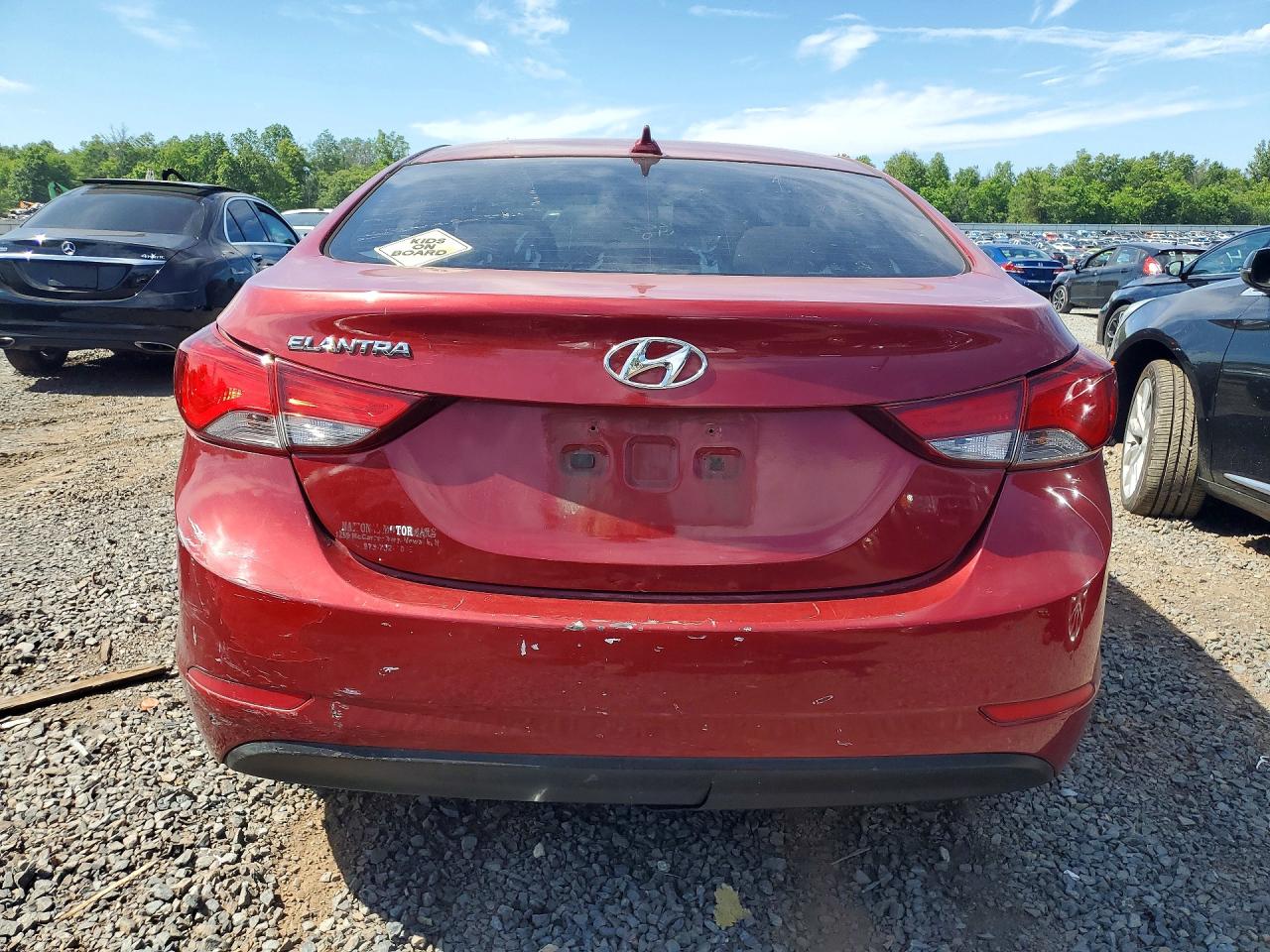 2016 HYUNDAI ELANTRA
