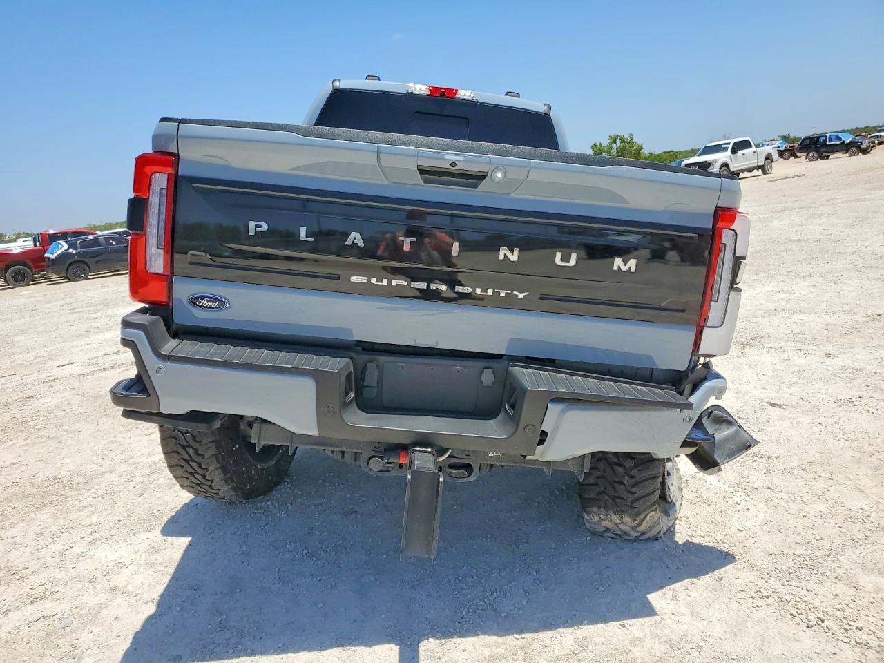 2024 FORD F350