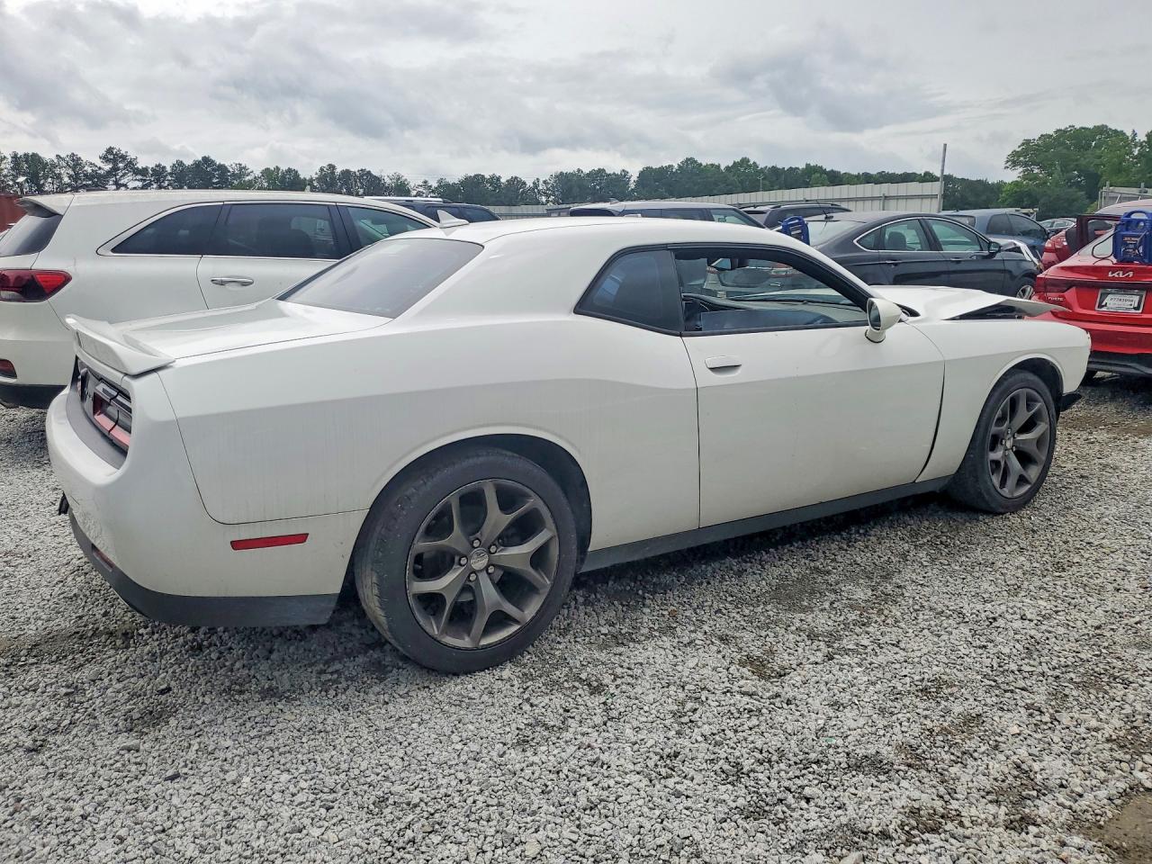 2016 DODGE CHALLENGER