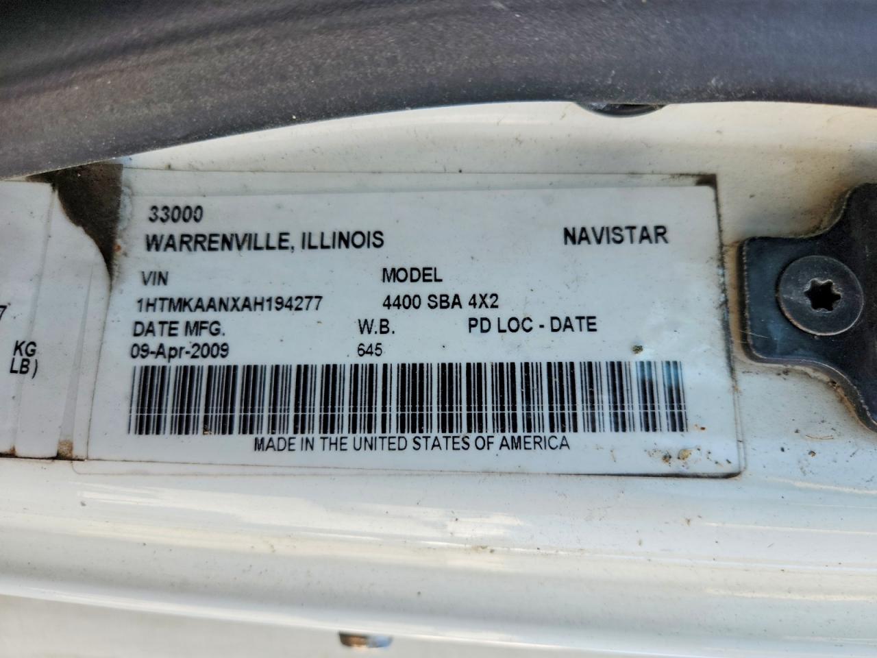 2010 INTERNATIONAL 4000 SERIE