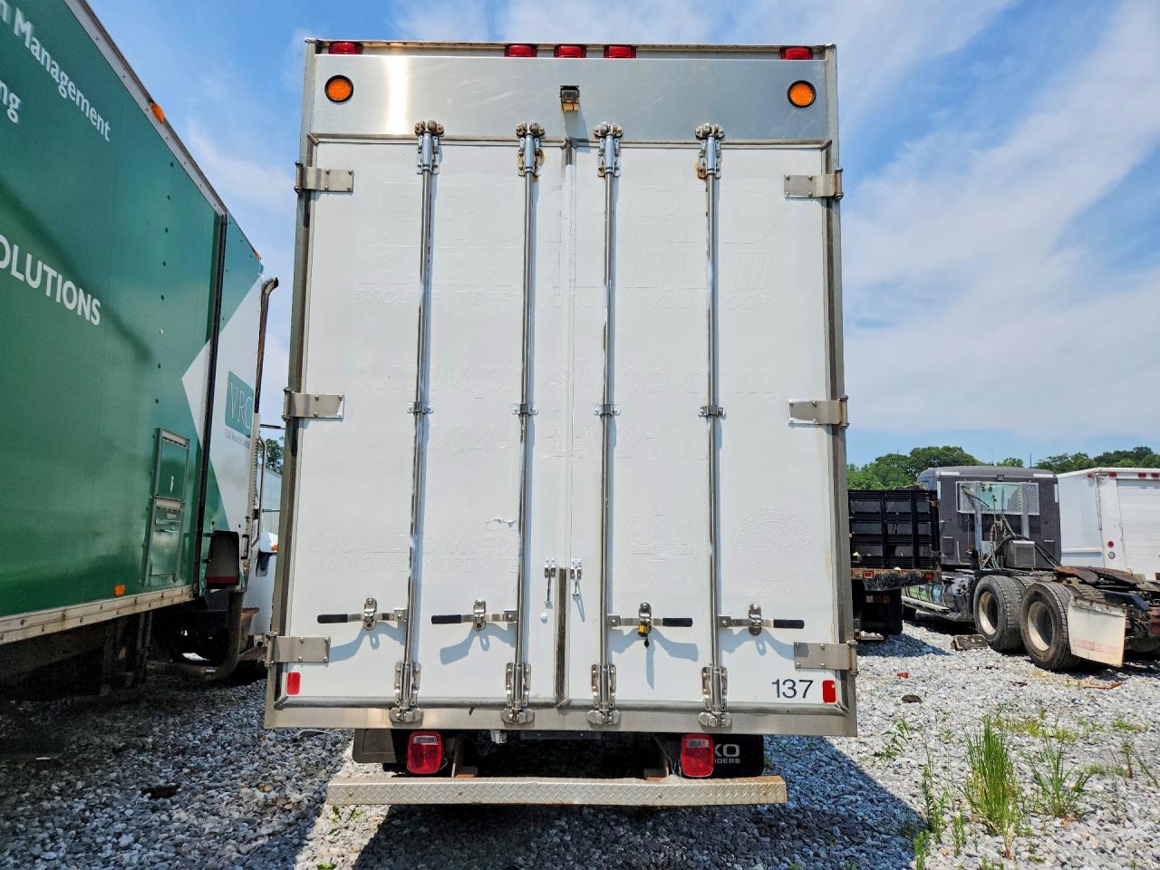 2010 INTERNATIONAL 4000 SERIE