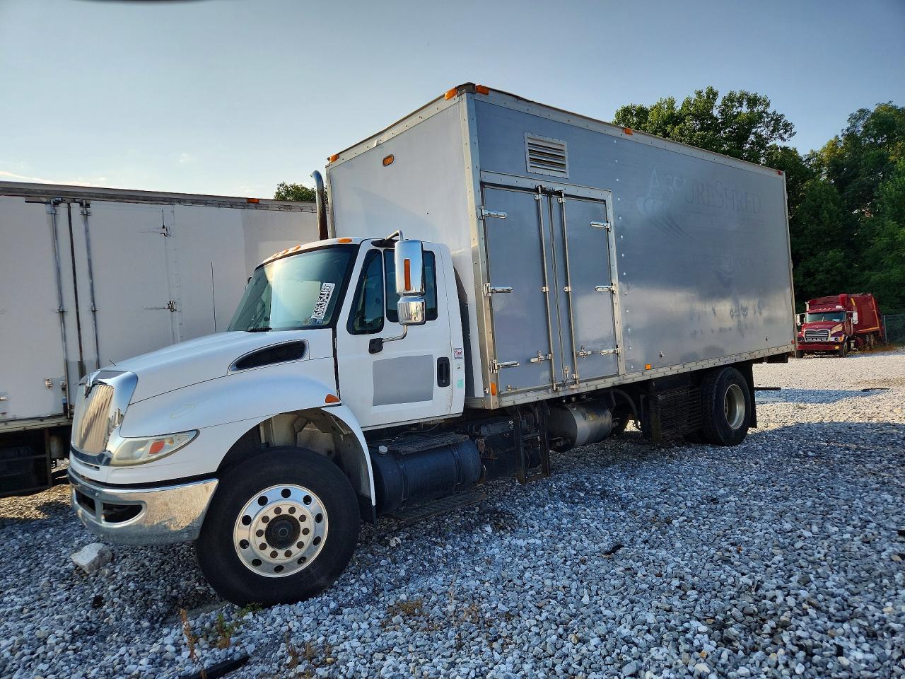 2009 INTERNATIONAL 4000 SERIE