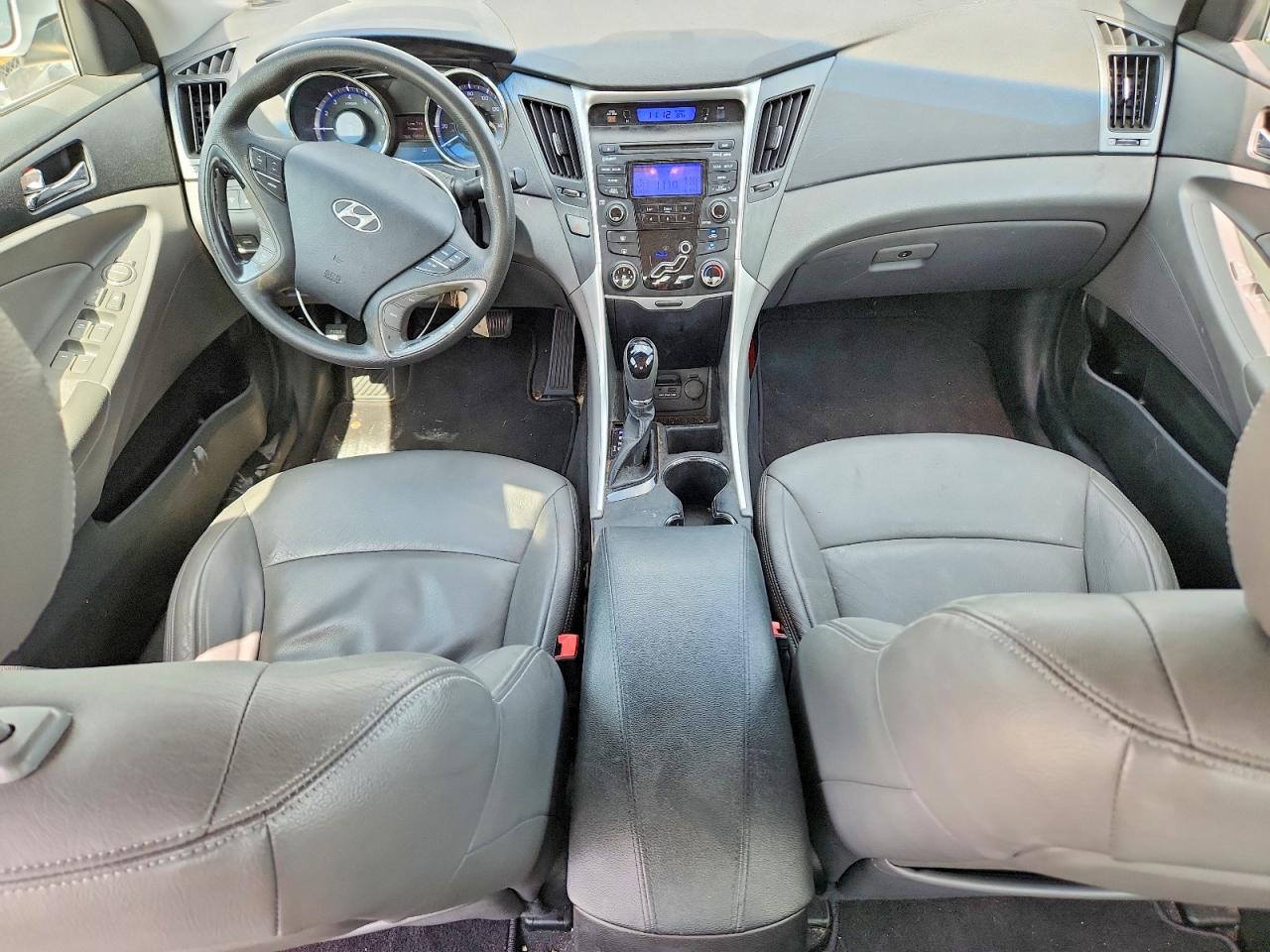 2012 HYUNDAI SONATA