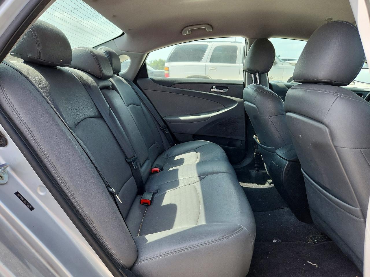 2012 HYUNDAI SONATA