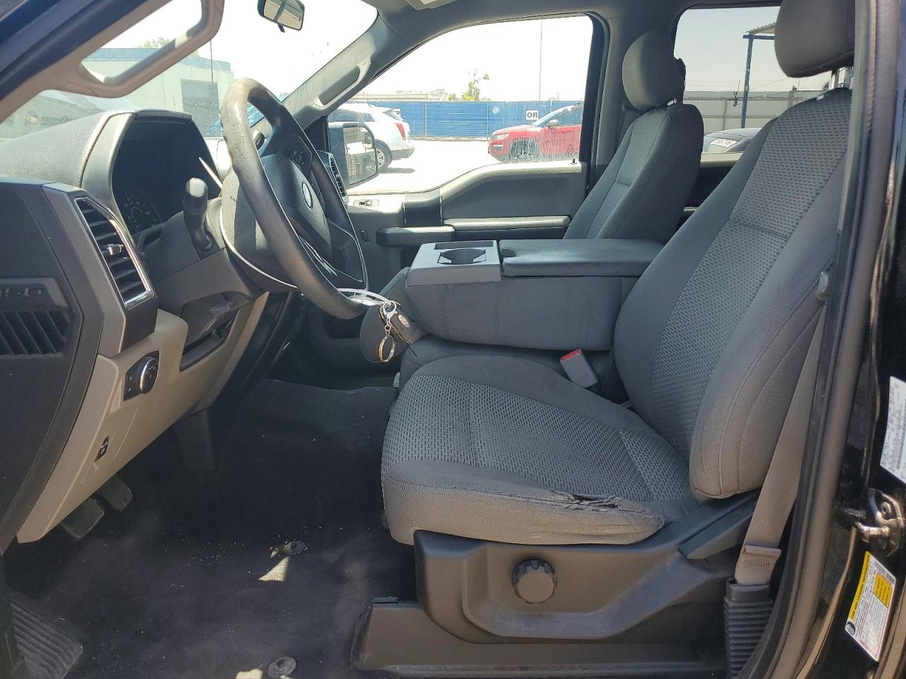 2016 FORD F150