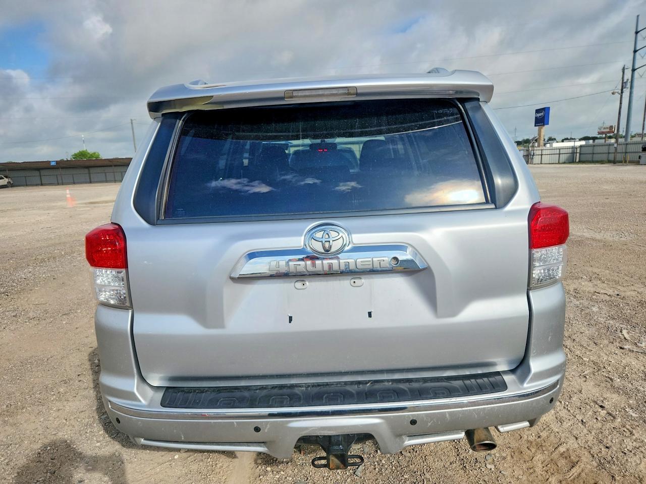 2010 TOYOTA 4RUNNER