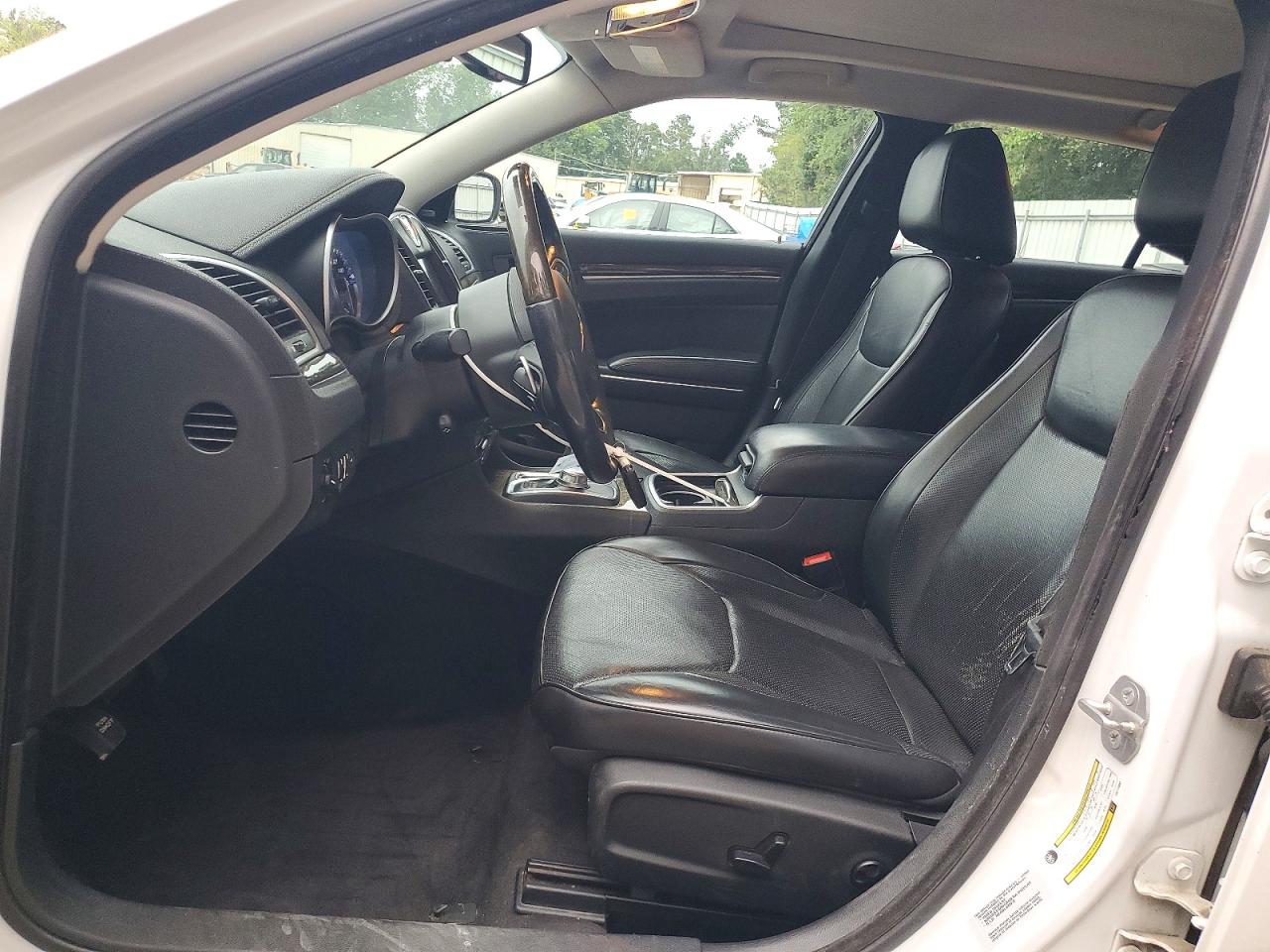 2015 CHRYSLER 300