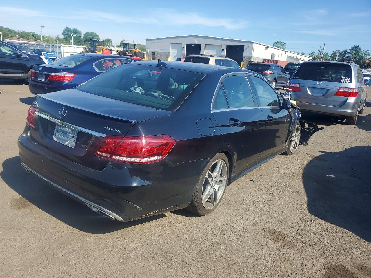 2014 MERCEDES-BENZ E-CLASS