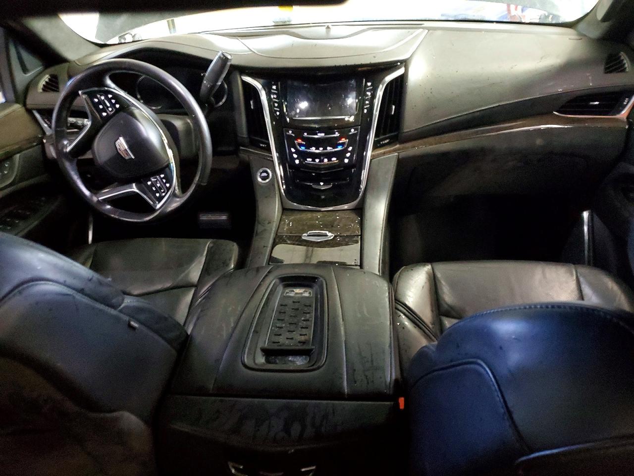2016 CADILLAC ESCALADE