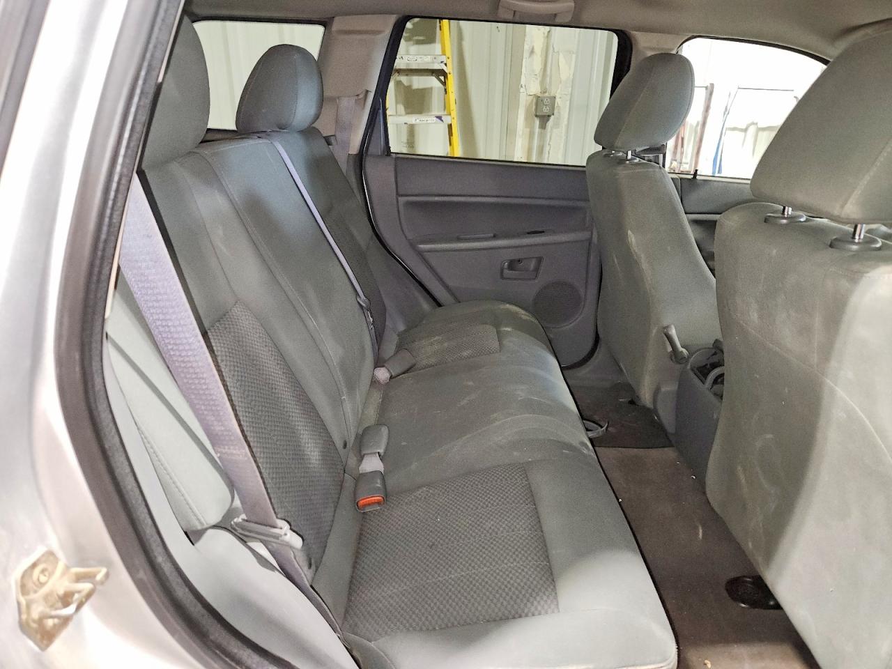 2005 JEEP CHEROKEE