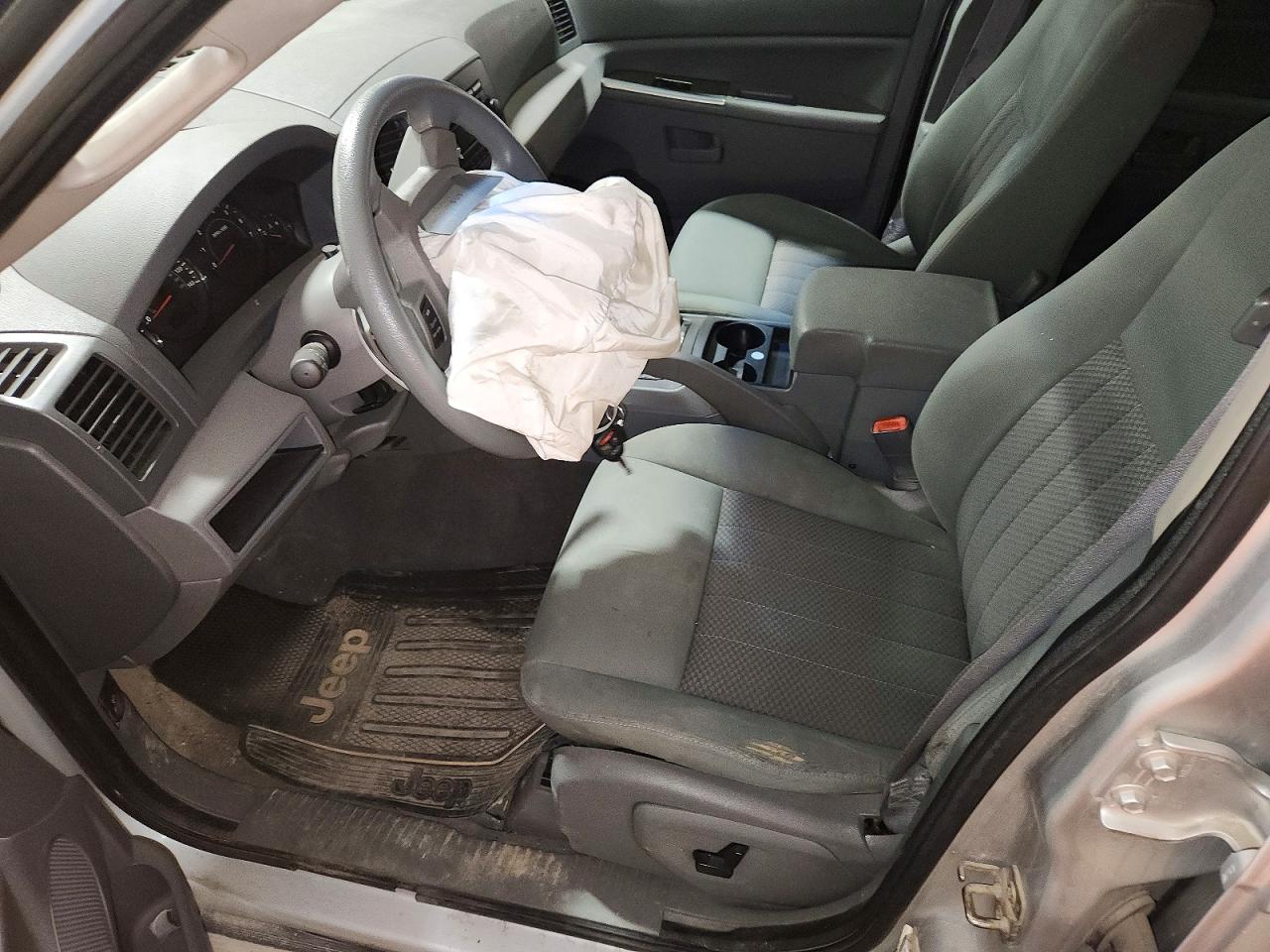 2005 JEEP CHEROKEE