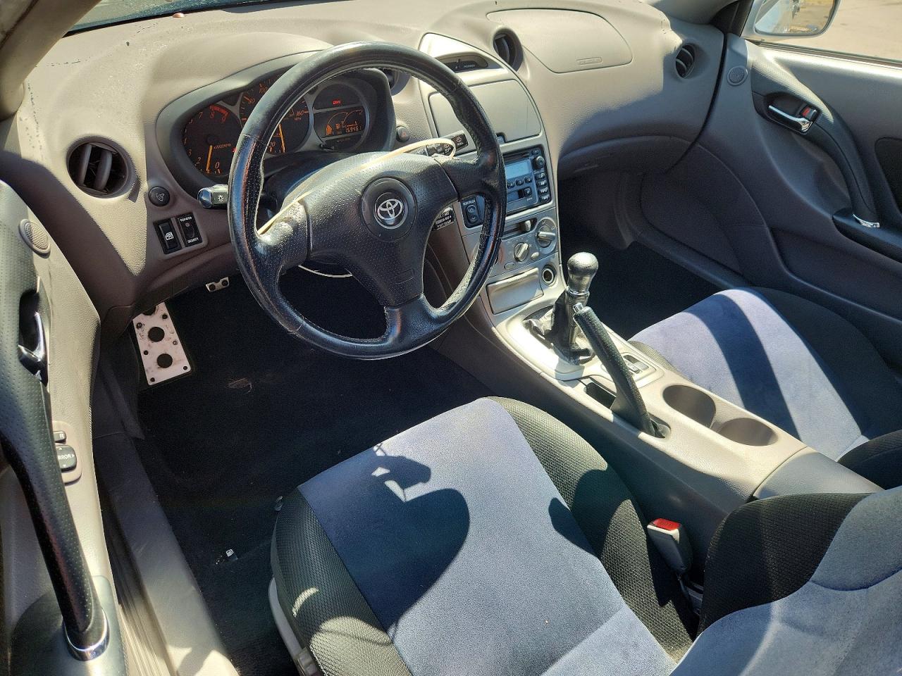2001 TOYOTA CELICA
