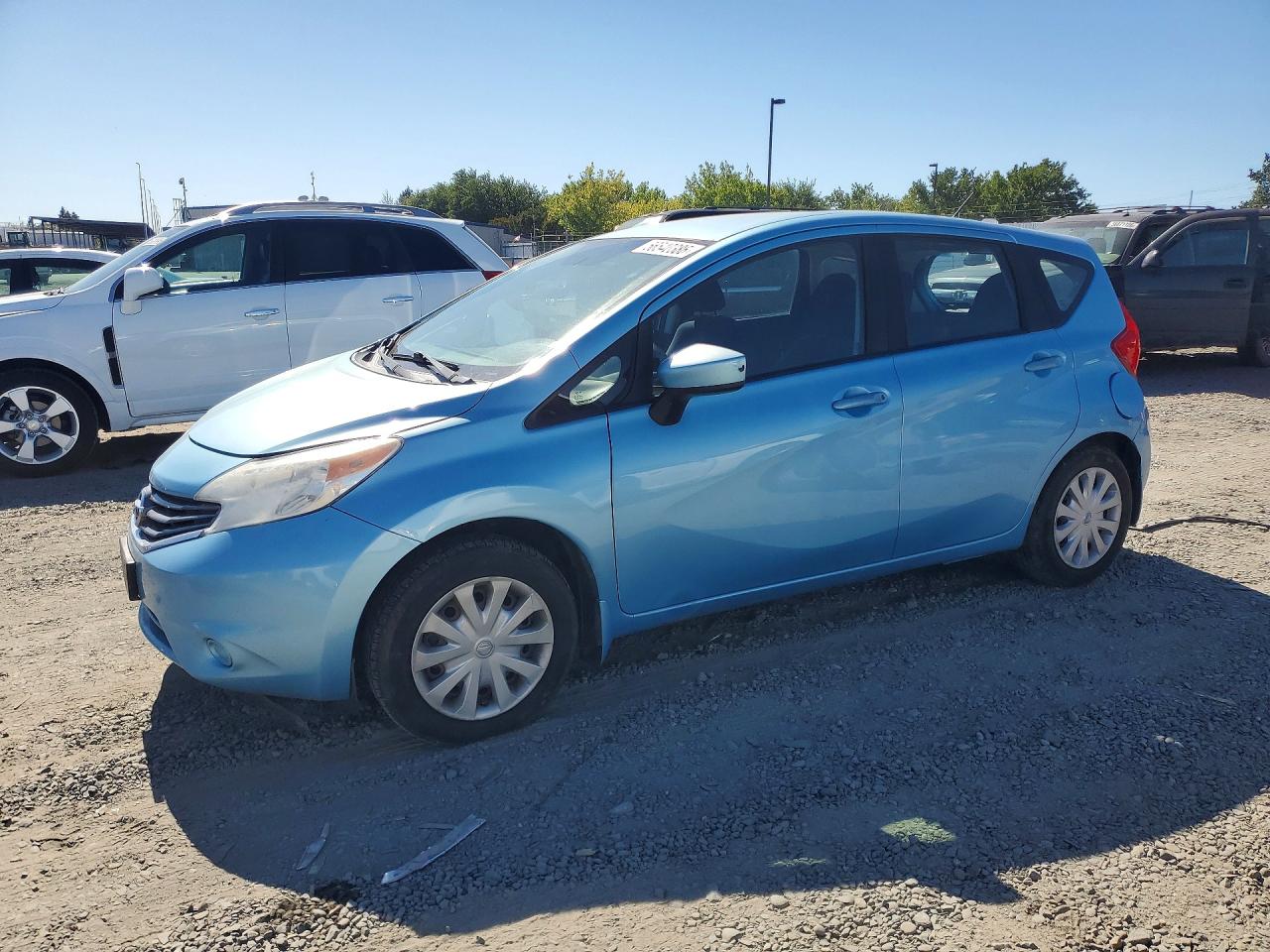 2015 NISSAN VERSA