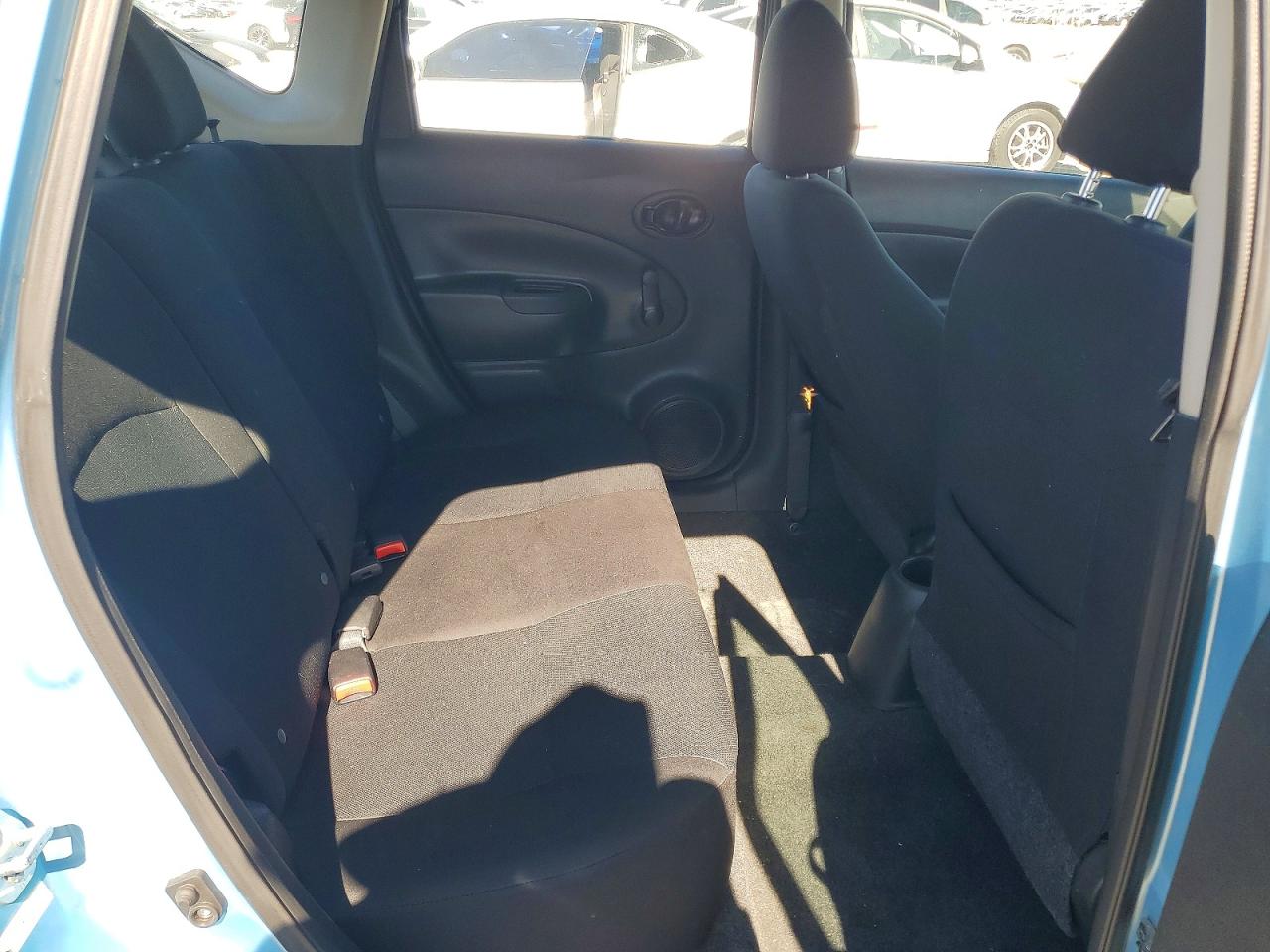 2015 NISSAN VERSA
