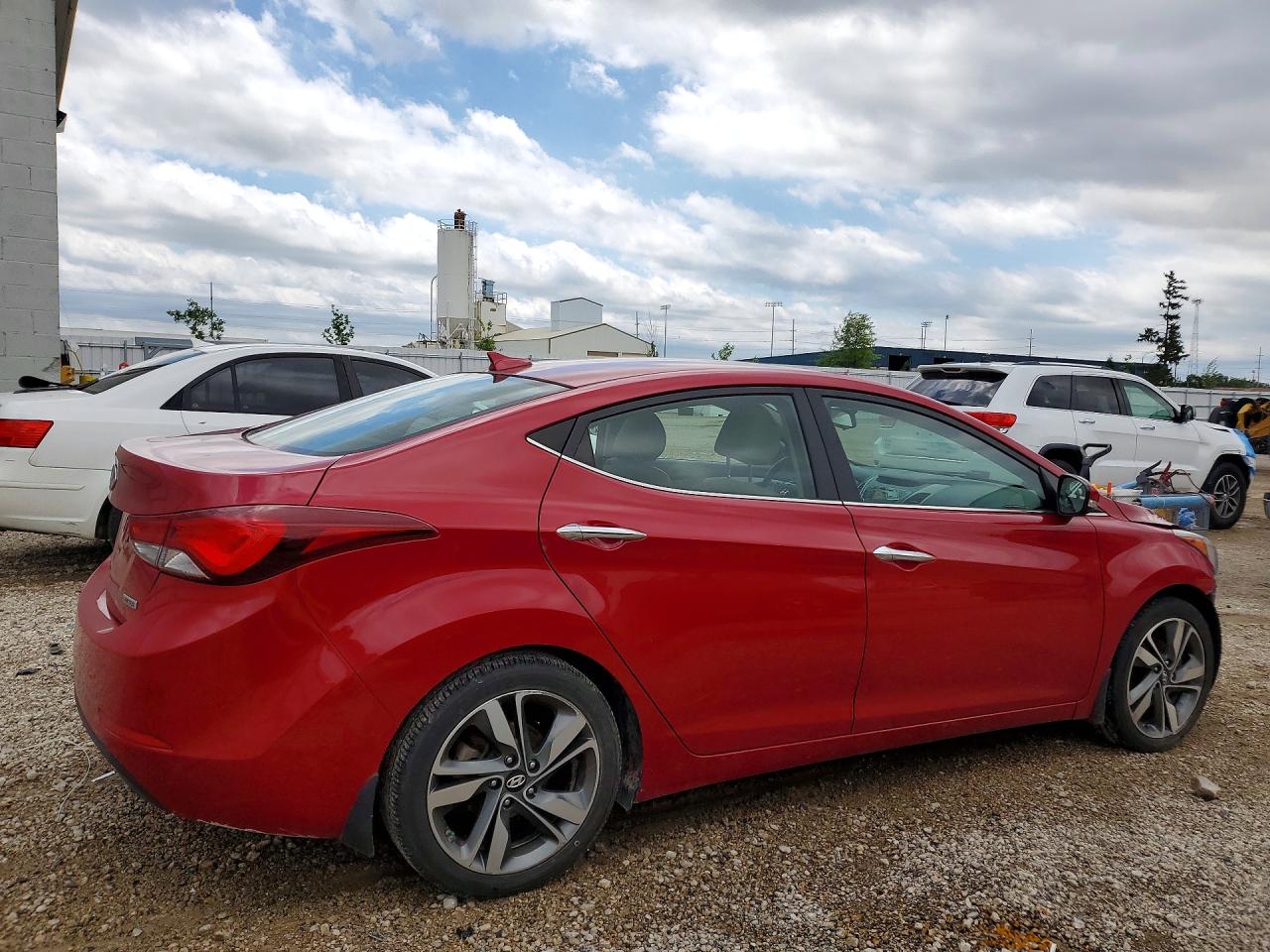 2015 HYUNDAI ELANTRA