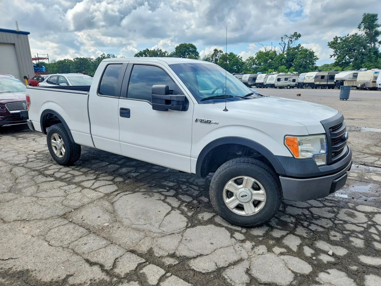2014 FORD F150