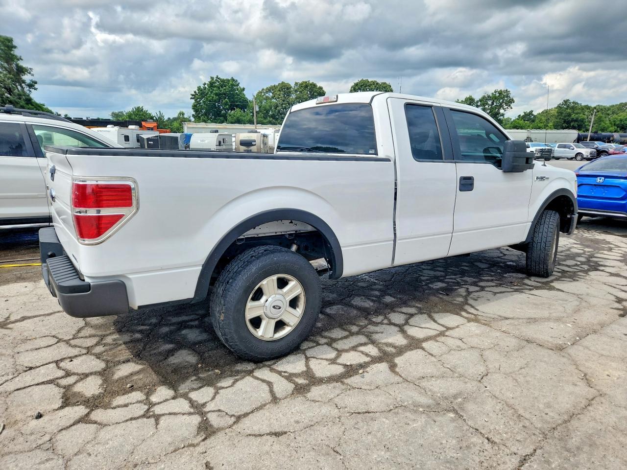 2014 FORD F150