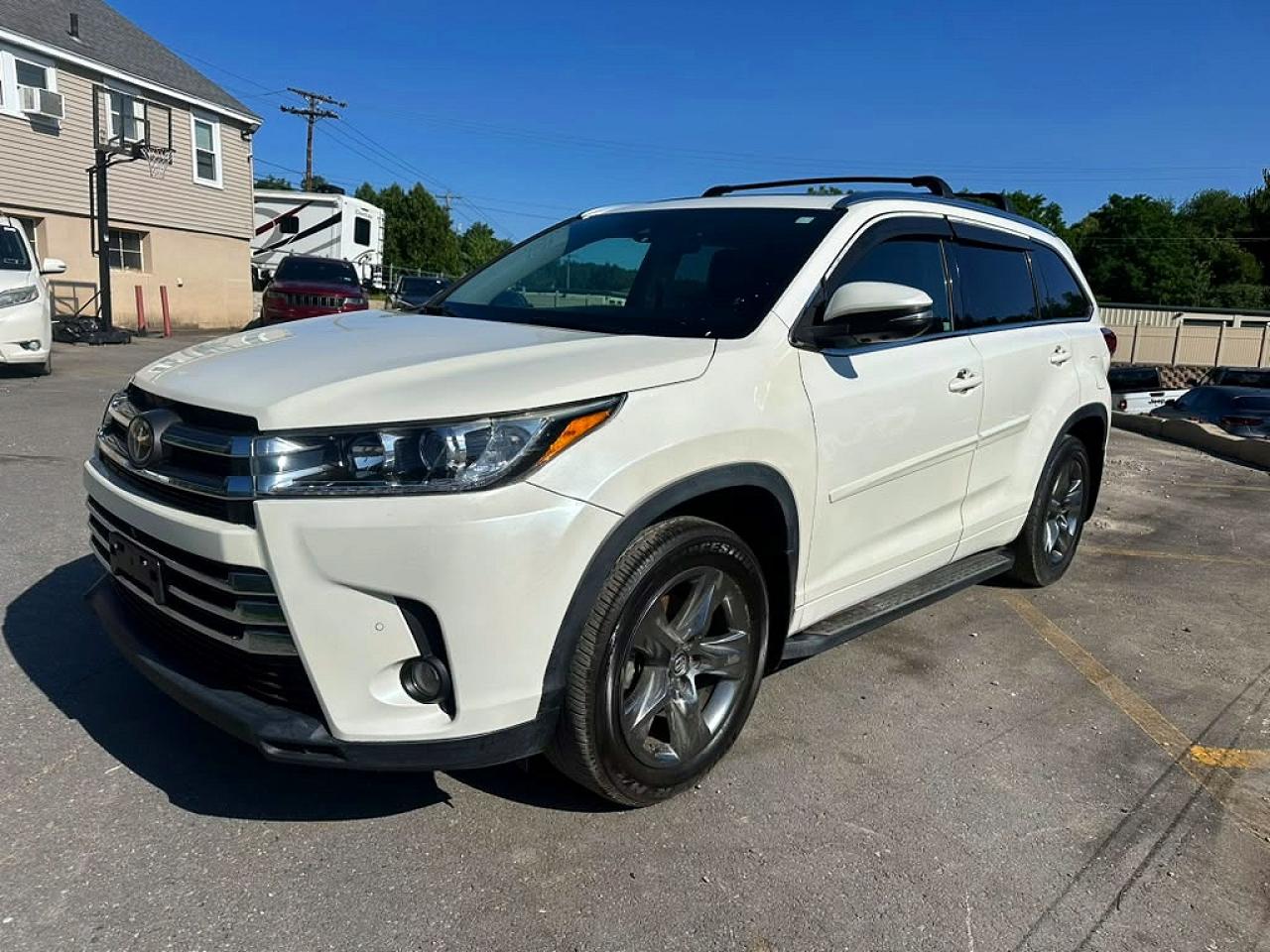 2018 TOYOTA HIGHLANDER