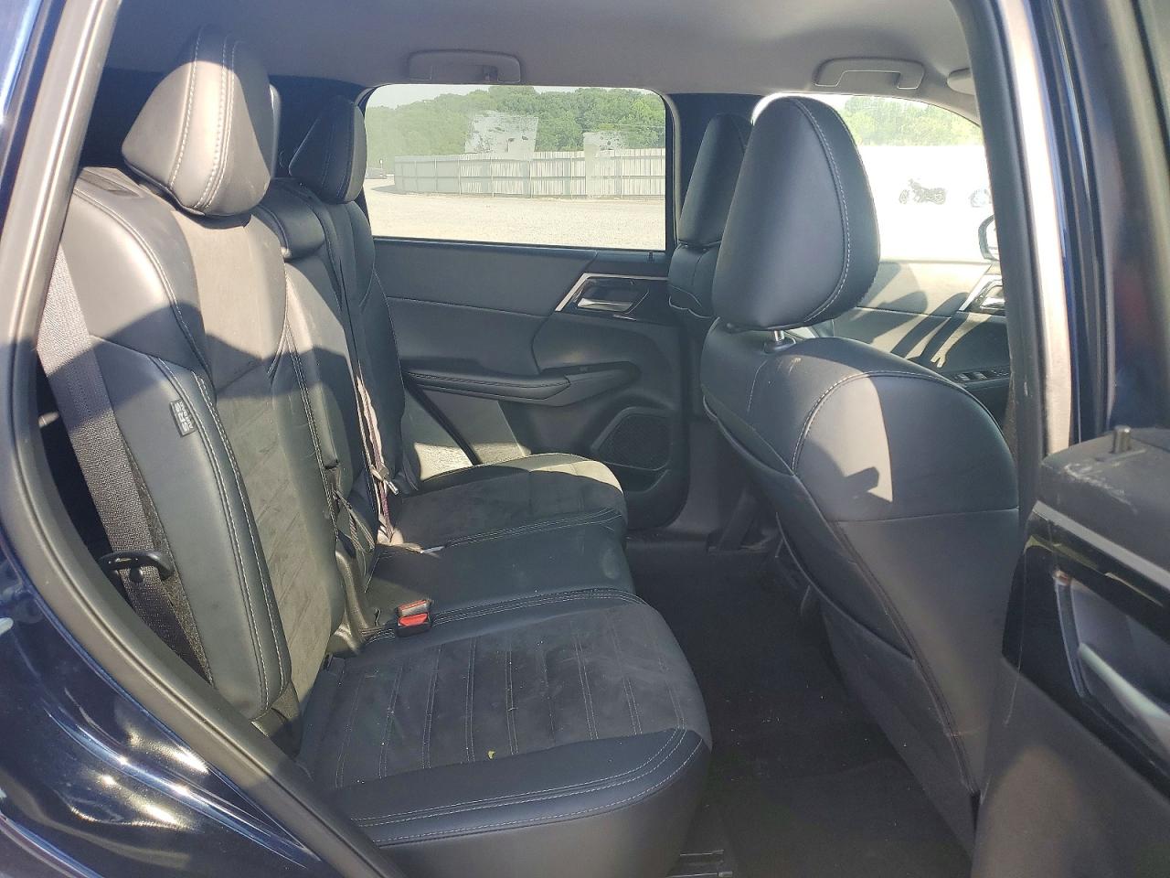 2024 MITSUBISHI OUTLANDER