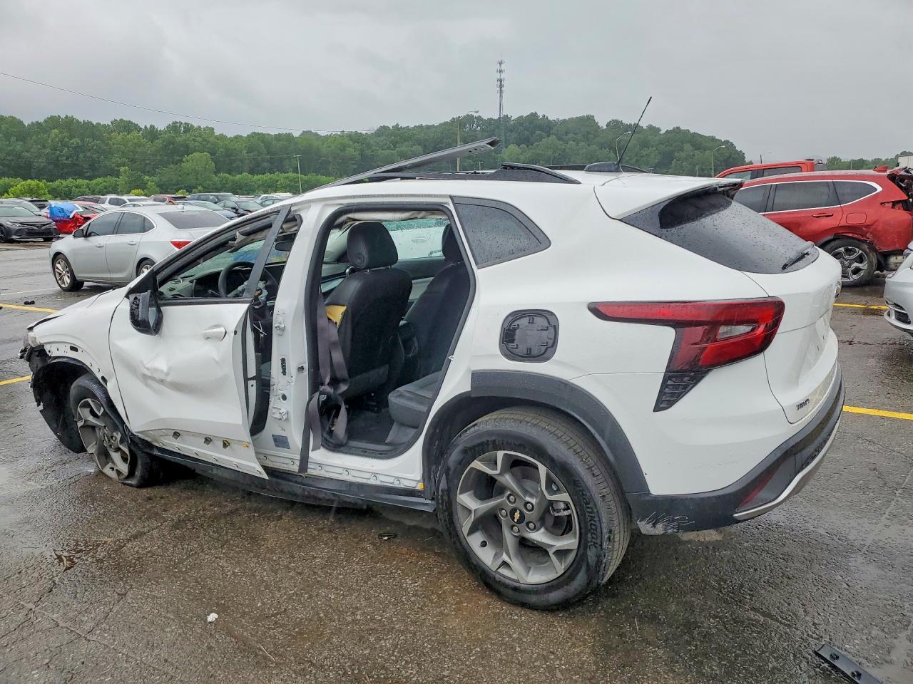 2025 CHEVROLET TRAX