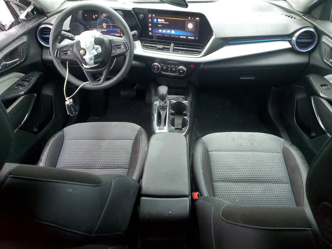 2025 CHEVROLET TRAX