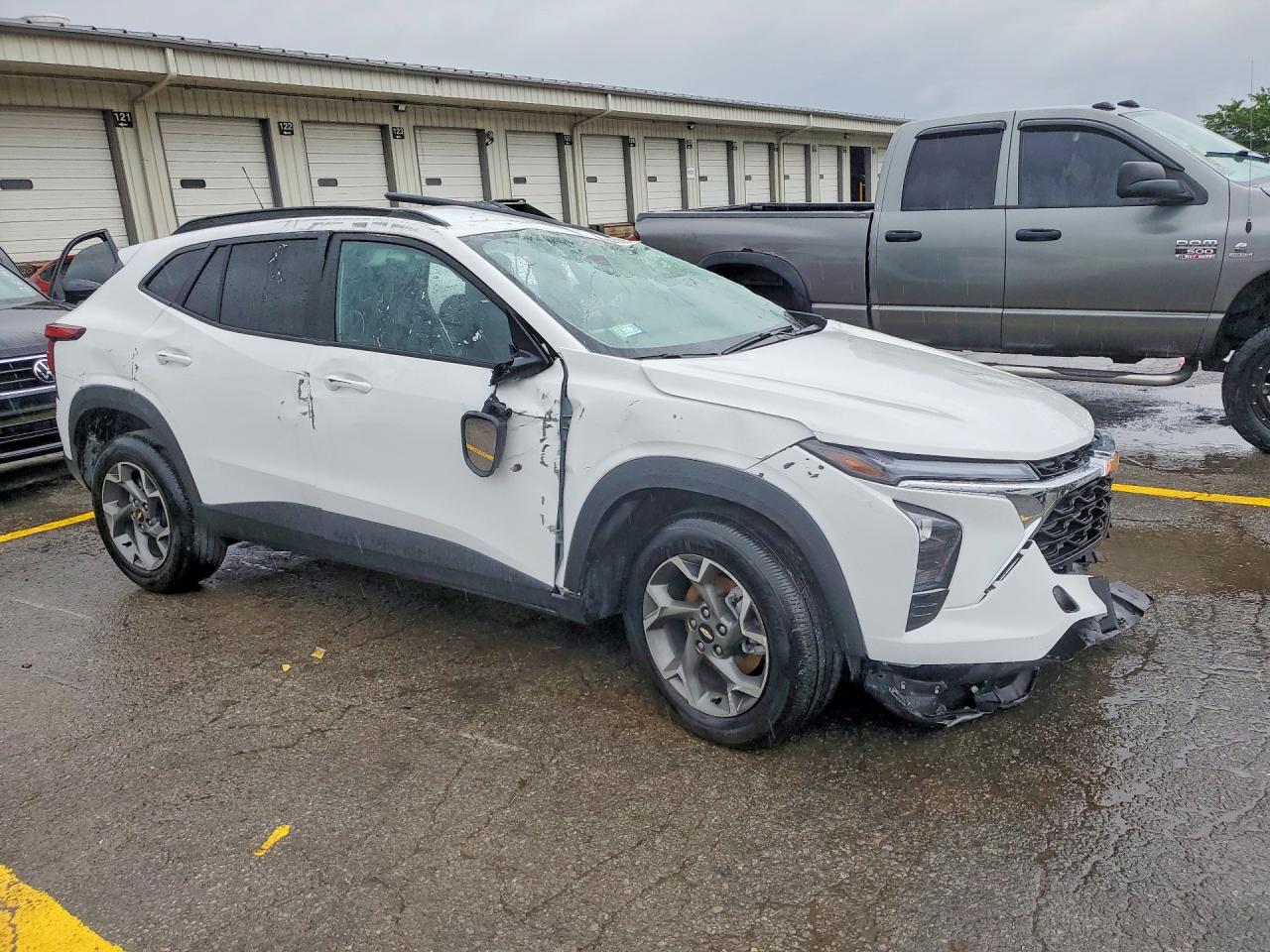 2025 CHEVROLET TRAX