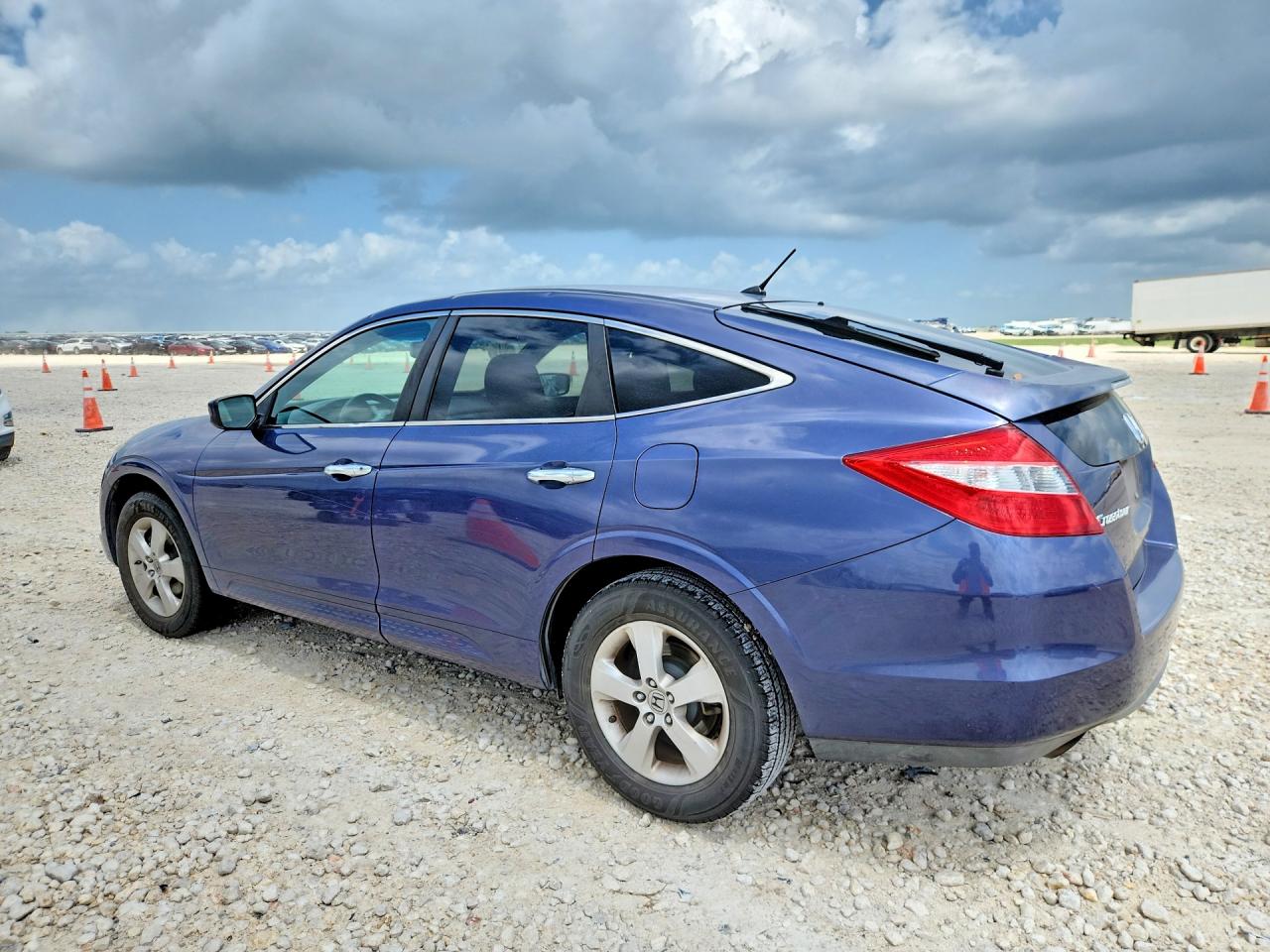 2012 HONDA CROSSTOUR