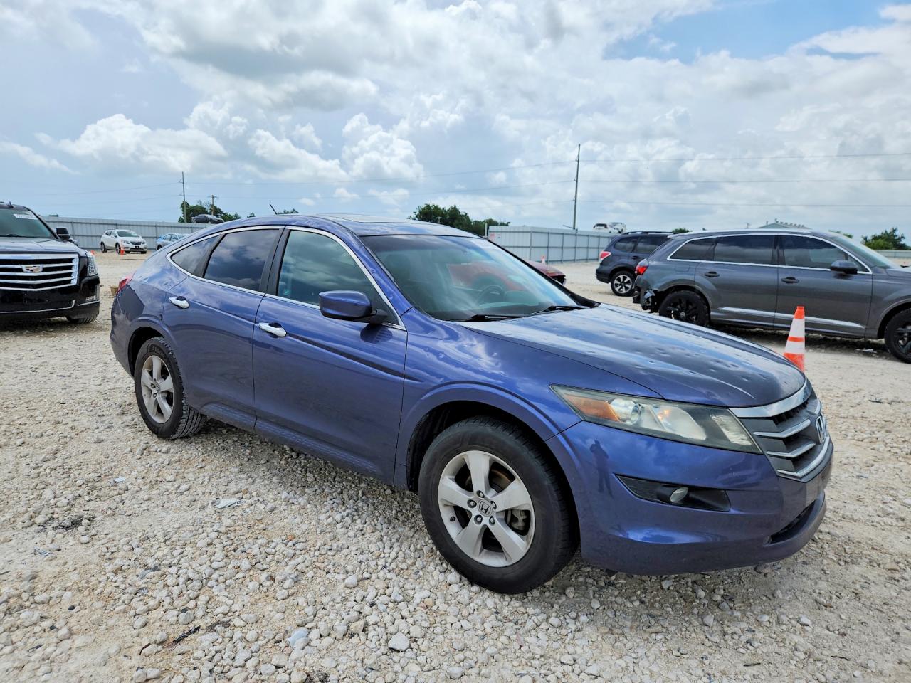 2012 HONDA CROSSTOUR