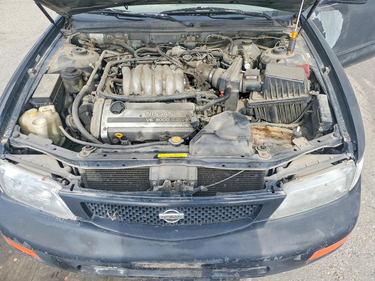1996 NISSAN MAXIMA