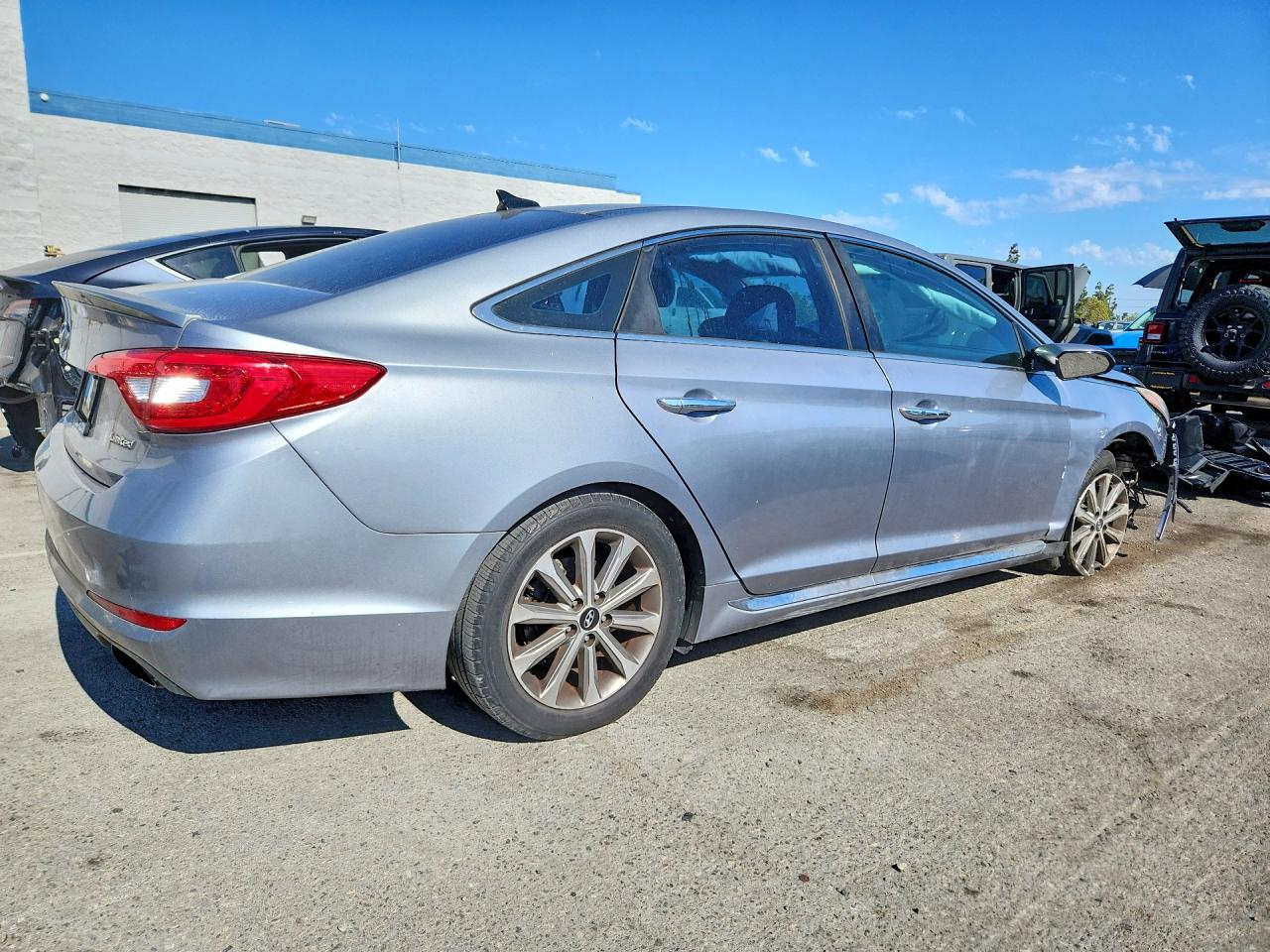 2016 HYUNDAI SONATA