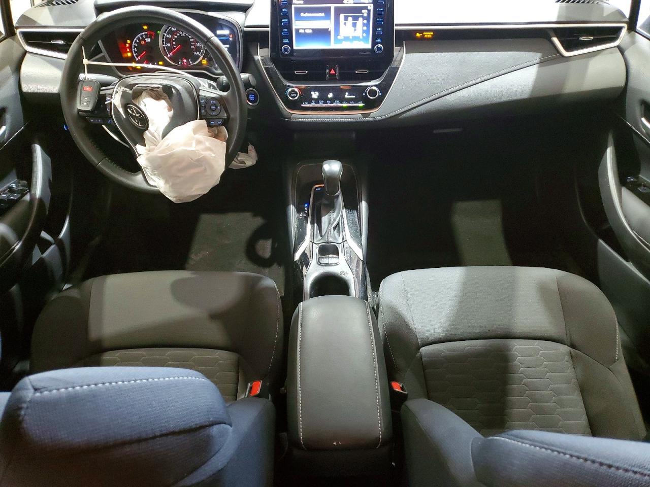 2022 TOYOTA COROLLA