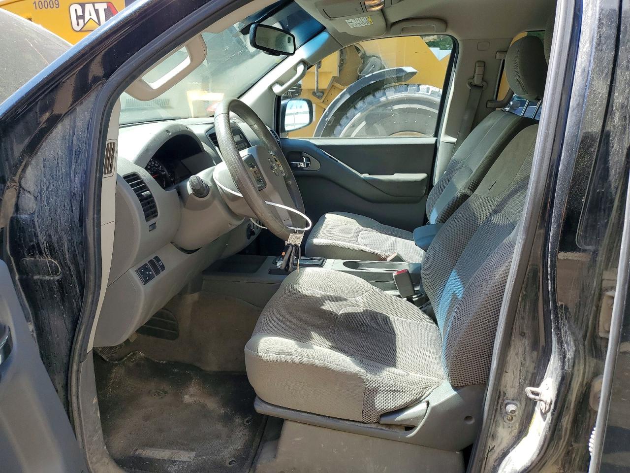 2012 NISSAN FRONTIER