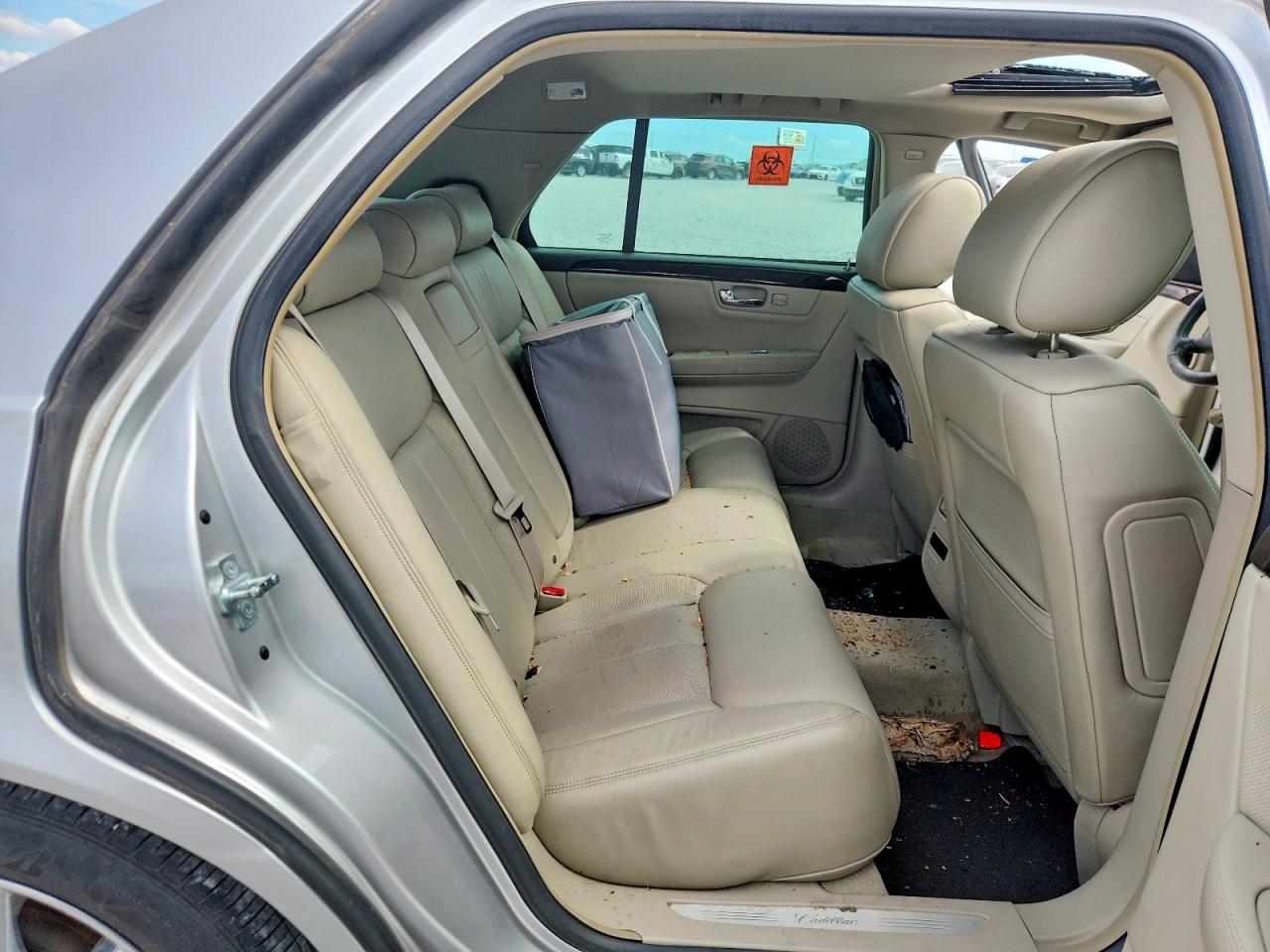2011 CADILLAC DTS