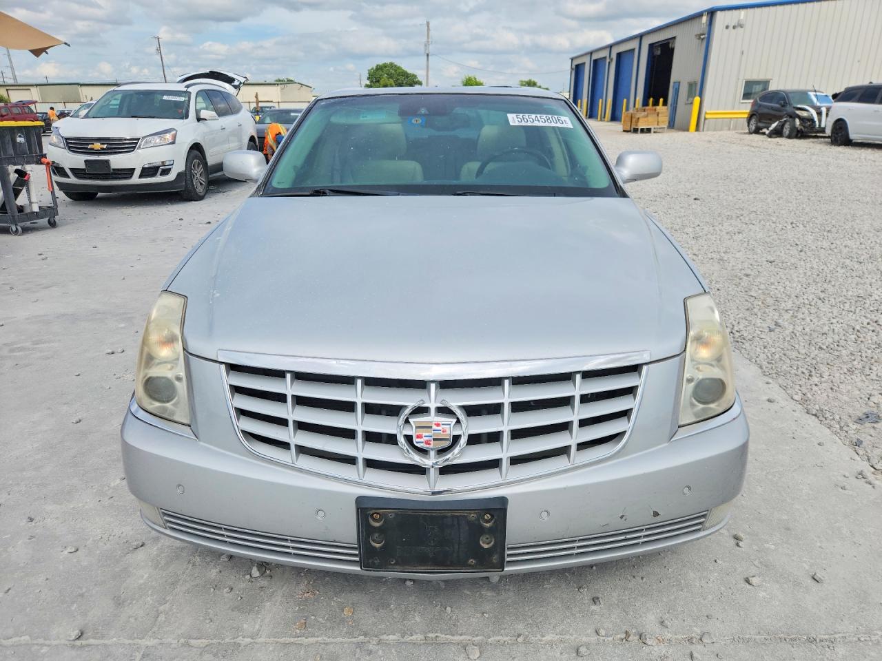 2011 CADILLAC DTS