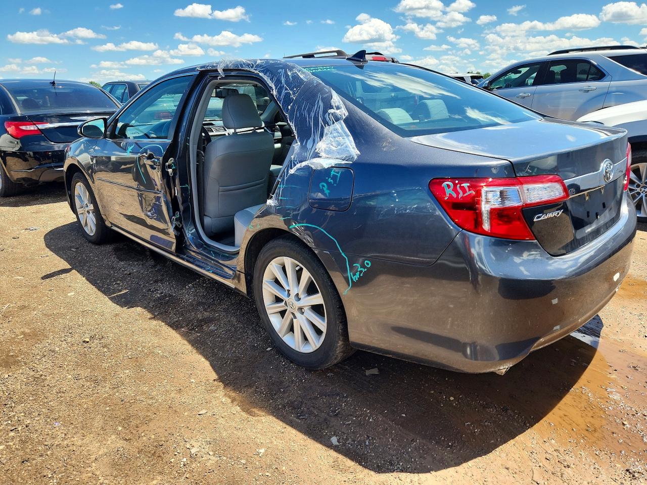 2012 TOYOTA CAMRY