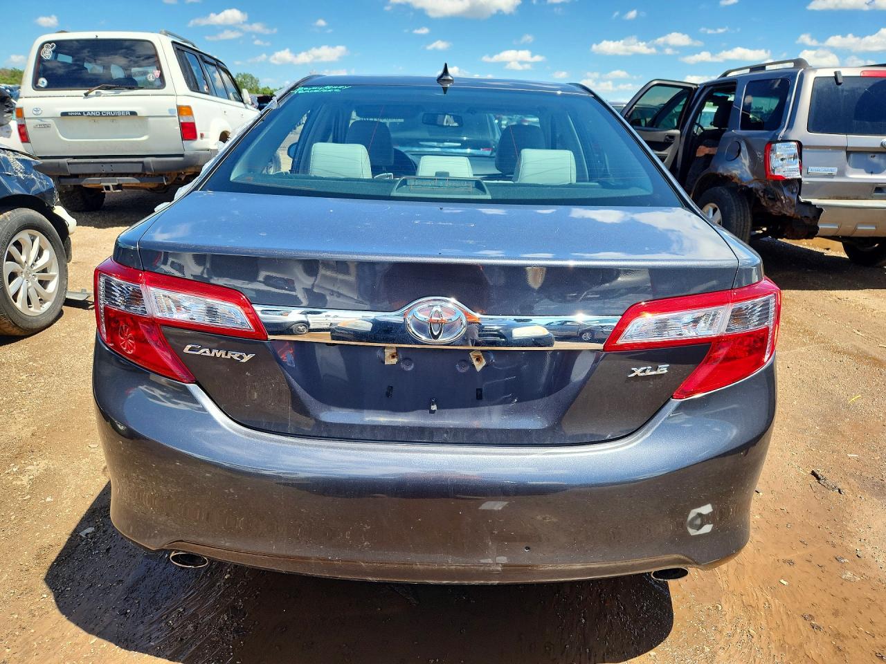 2012 TOYOTA CAMRY