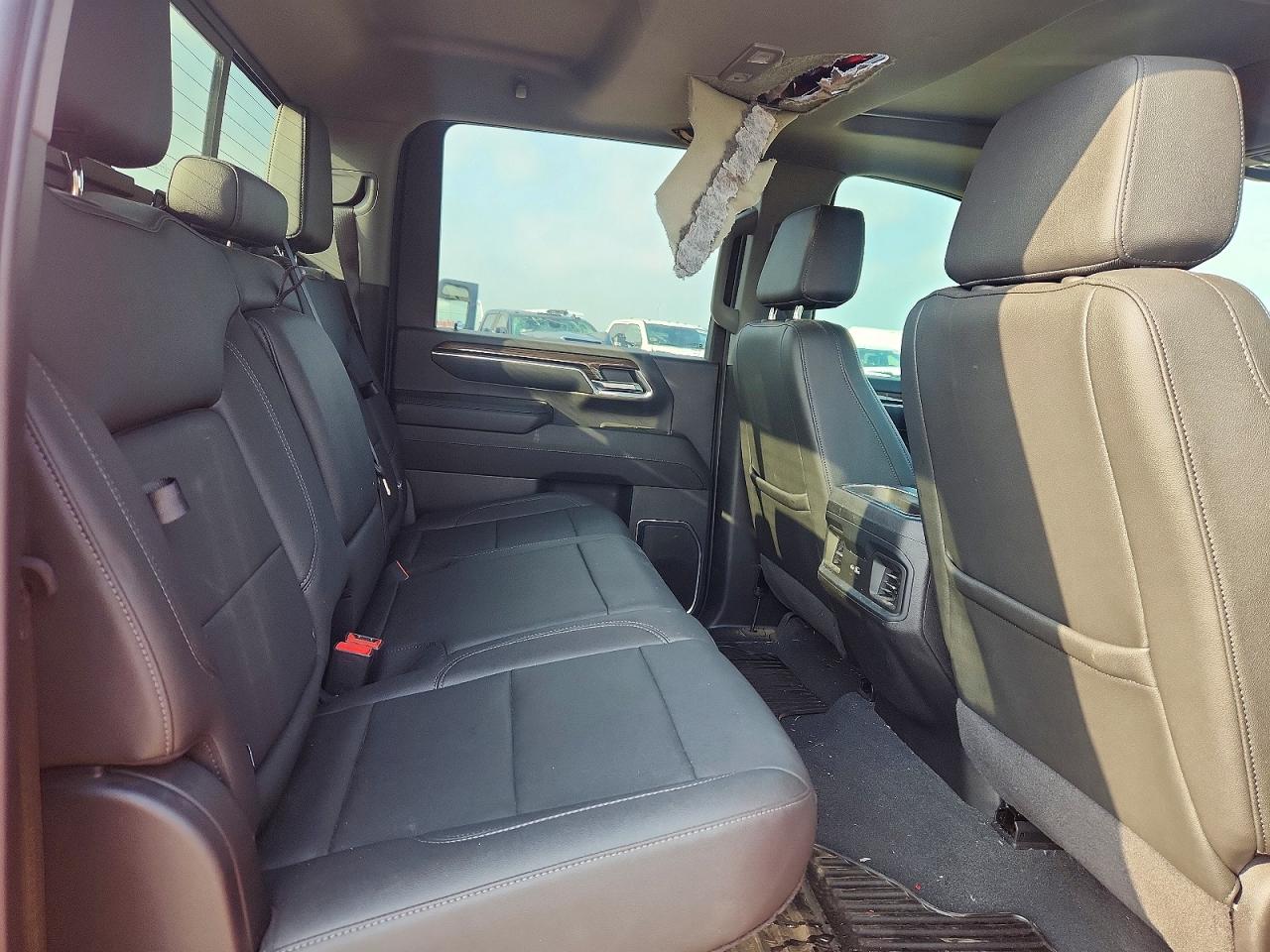 2024 CHEVROLET SILVERADO