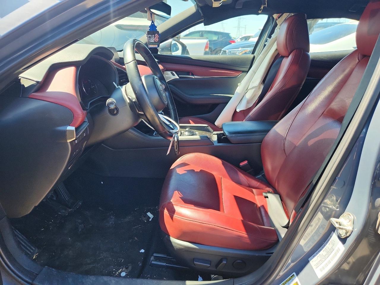 2019 MAZDA 3