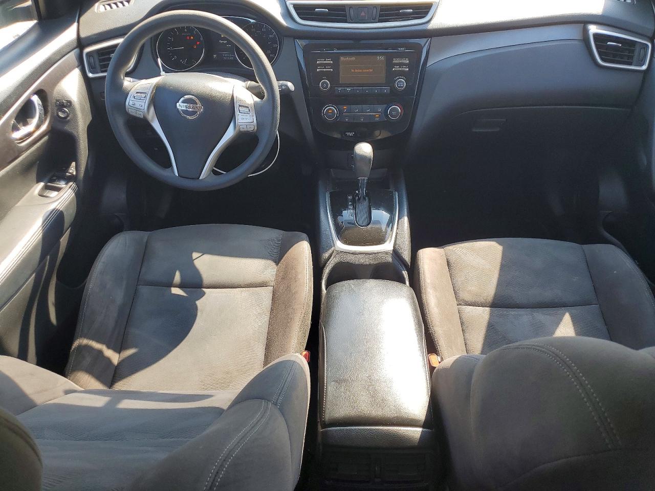 2015 NISSAN ROGUE