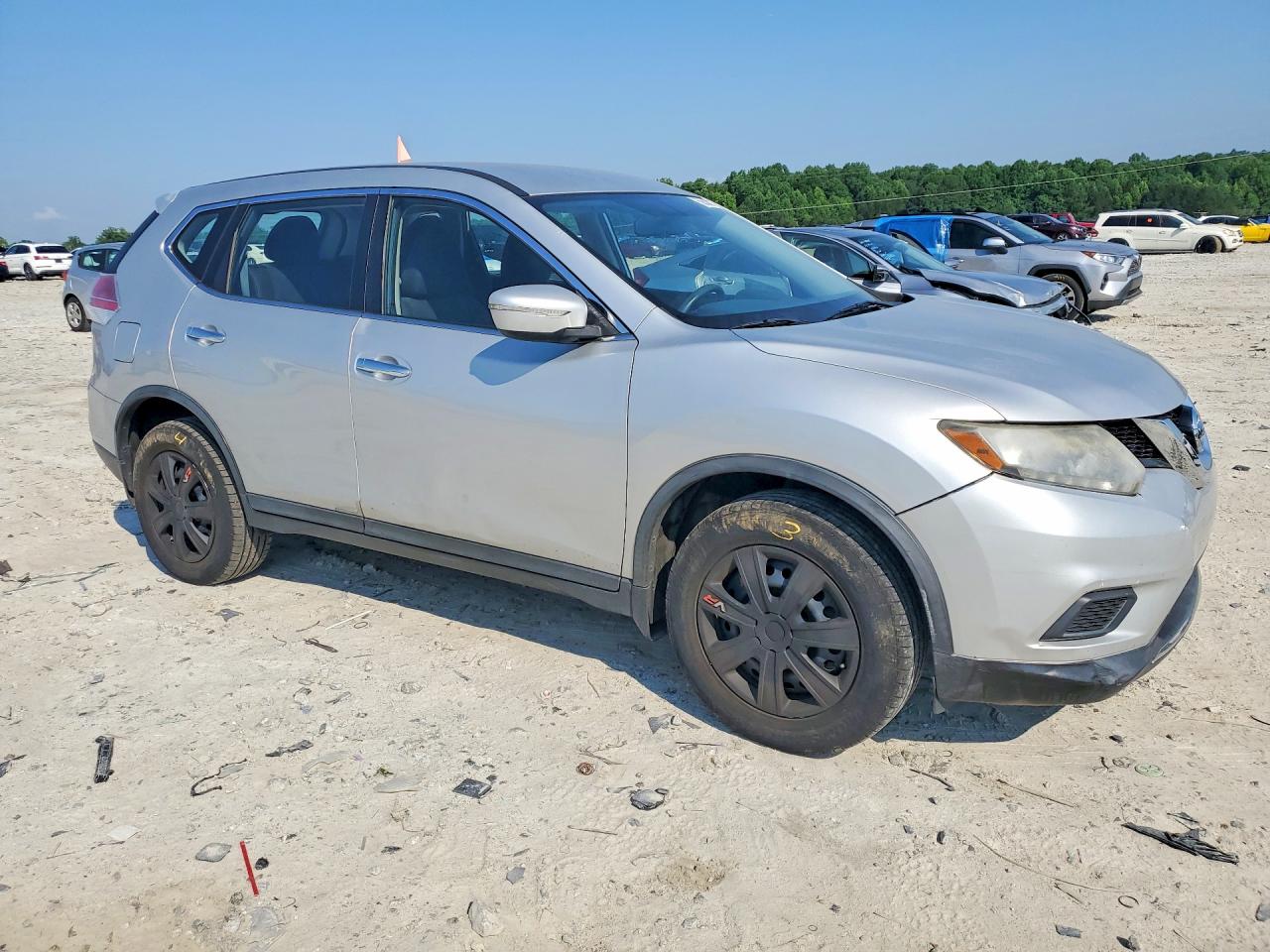 2015 NISSAN ROGUE