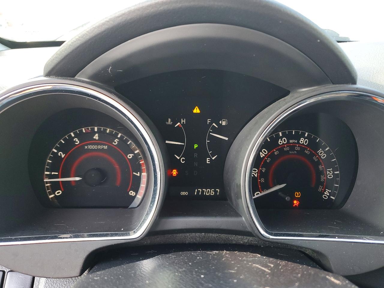 2010 TOYOTA HIGHLANDER
