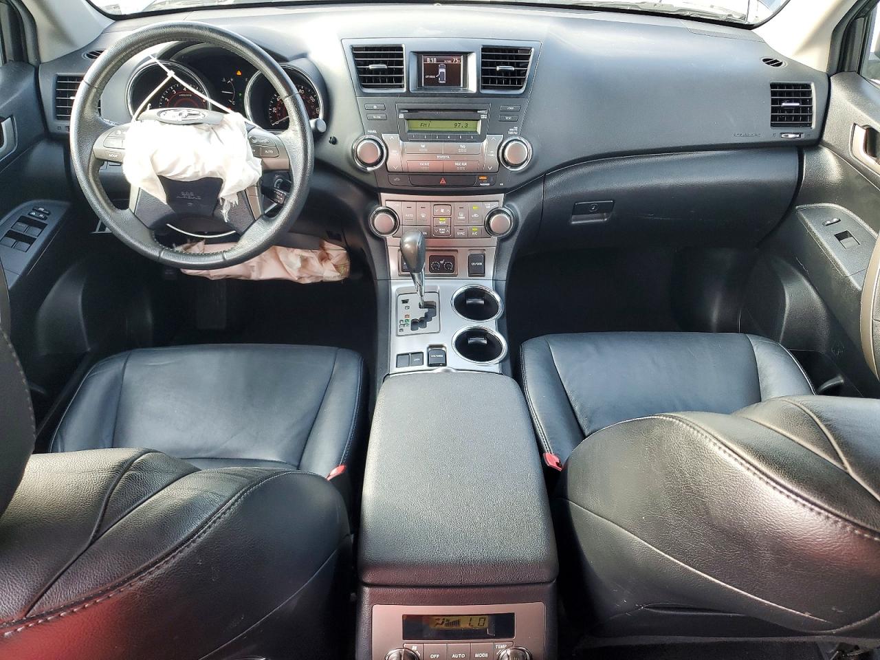 2010 TOYOTA HIGHLANDER