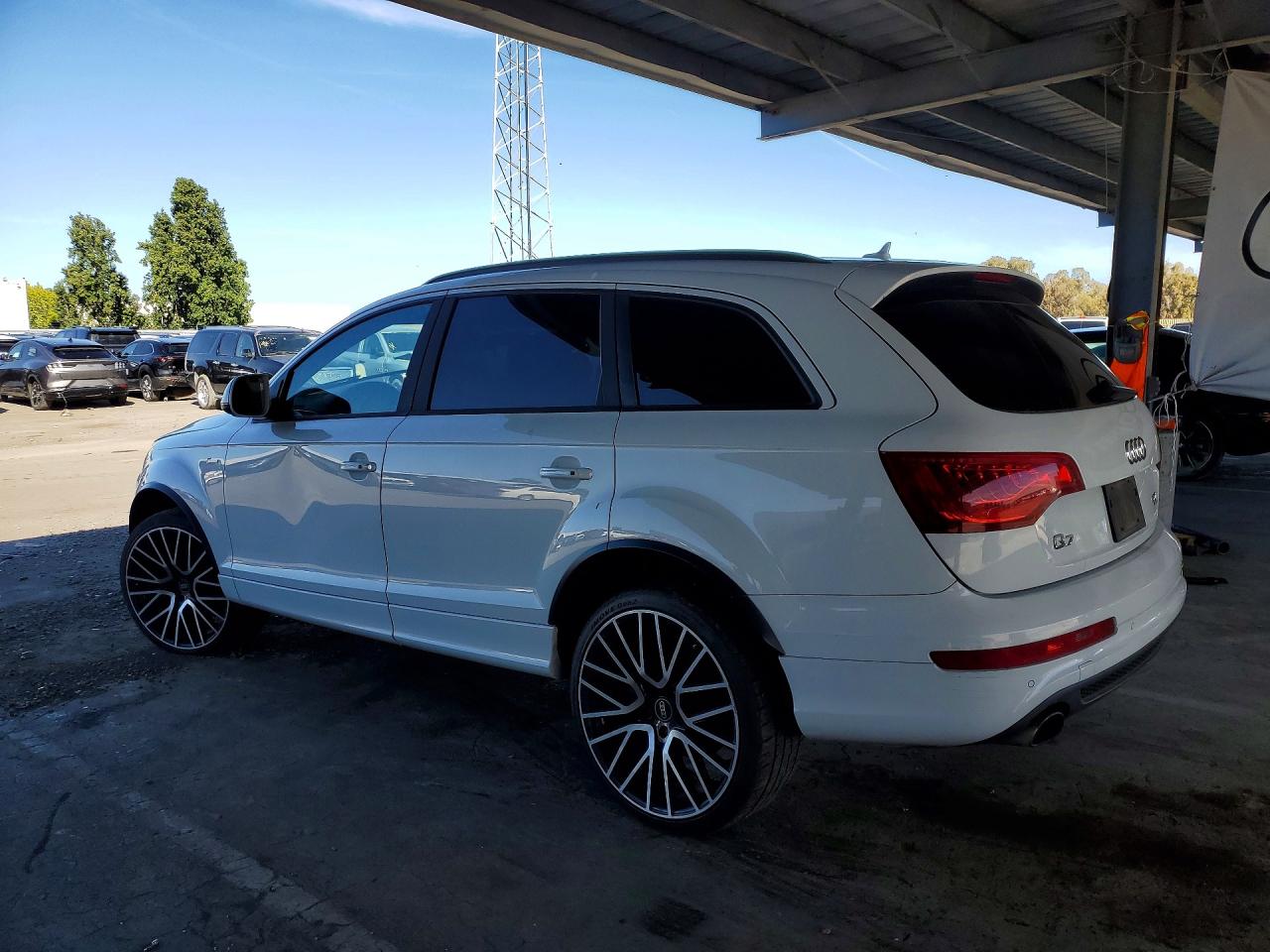 2015 AUDI Q7