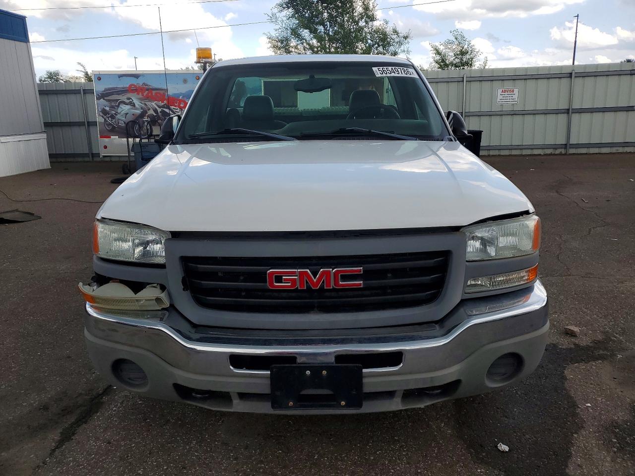 2004 GMC SIERRA