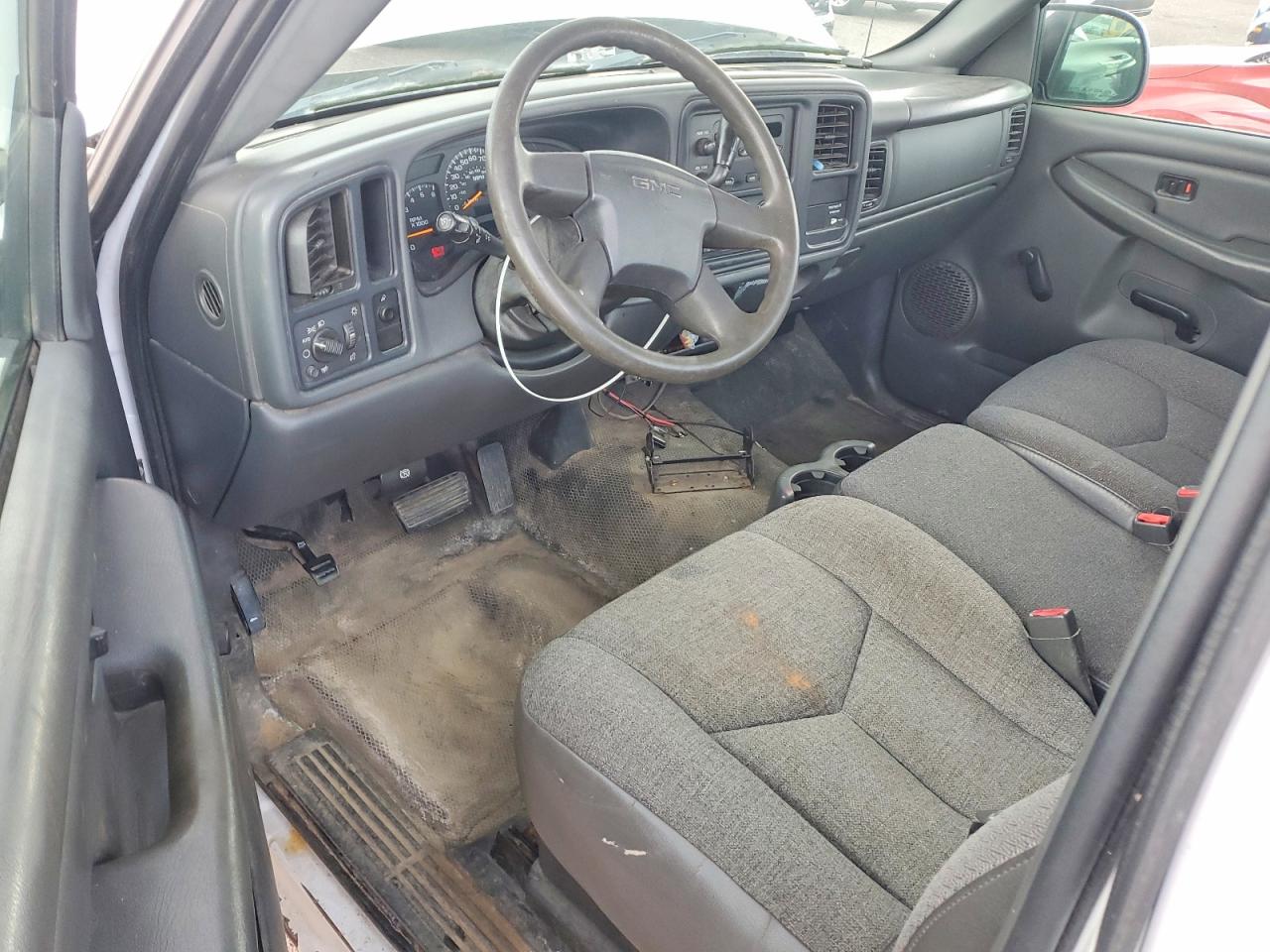 2004 GMC SIERRA