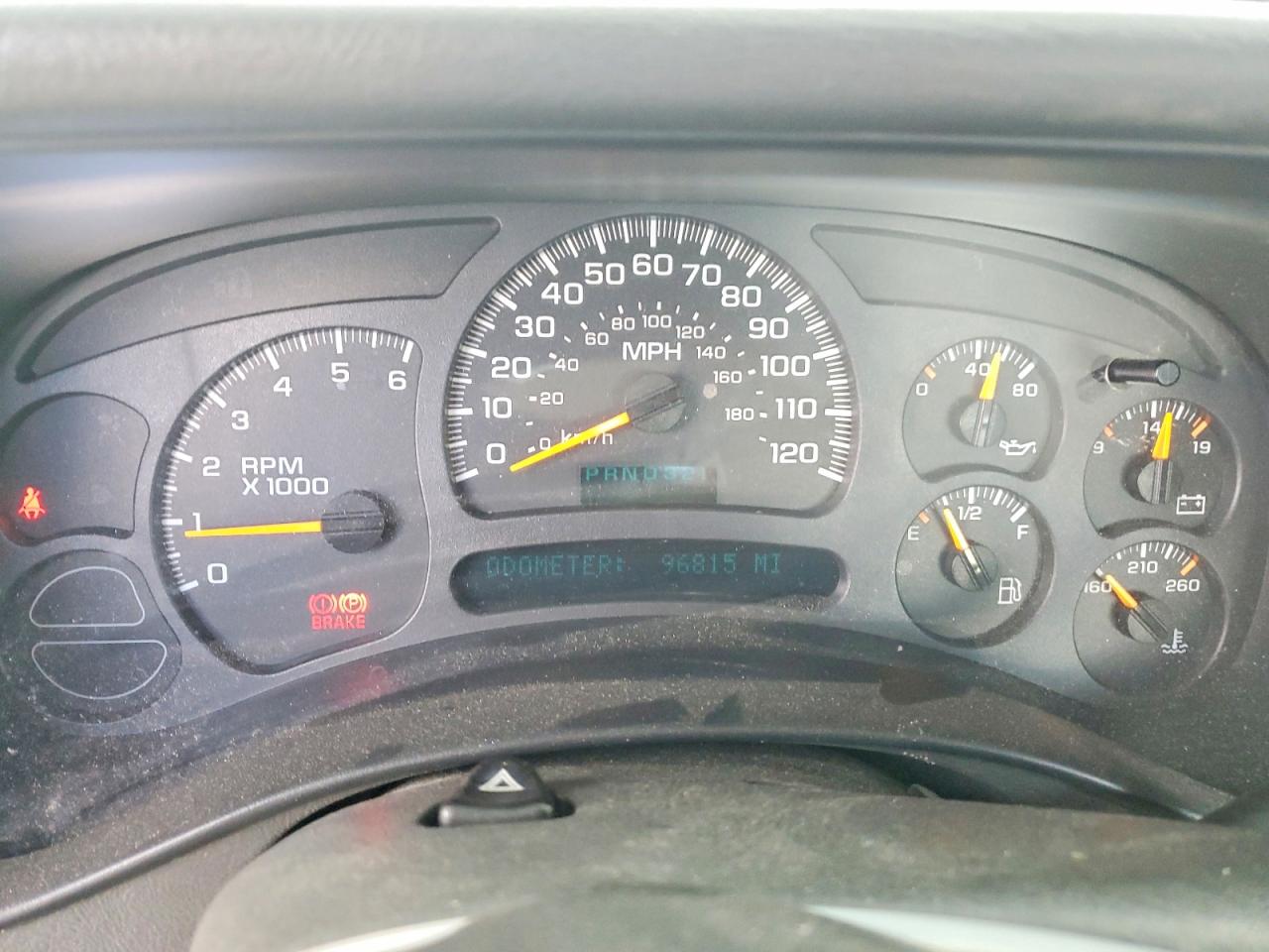 2004 GMC SIERRA